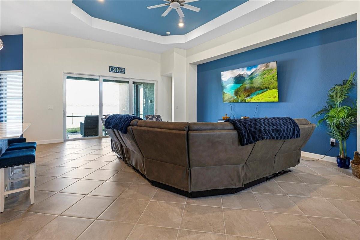 Image 15 of 60 For 8568 Shore Lake Drive