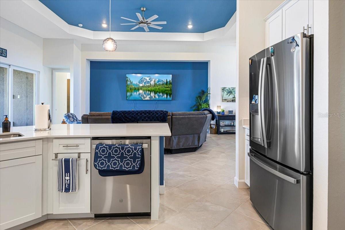 Image 20 of 60 For 8568 Shore Lake Drive