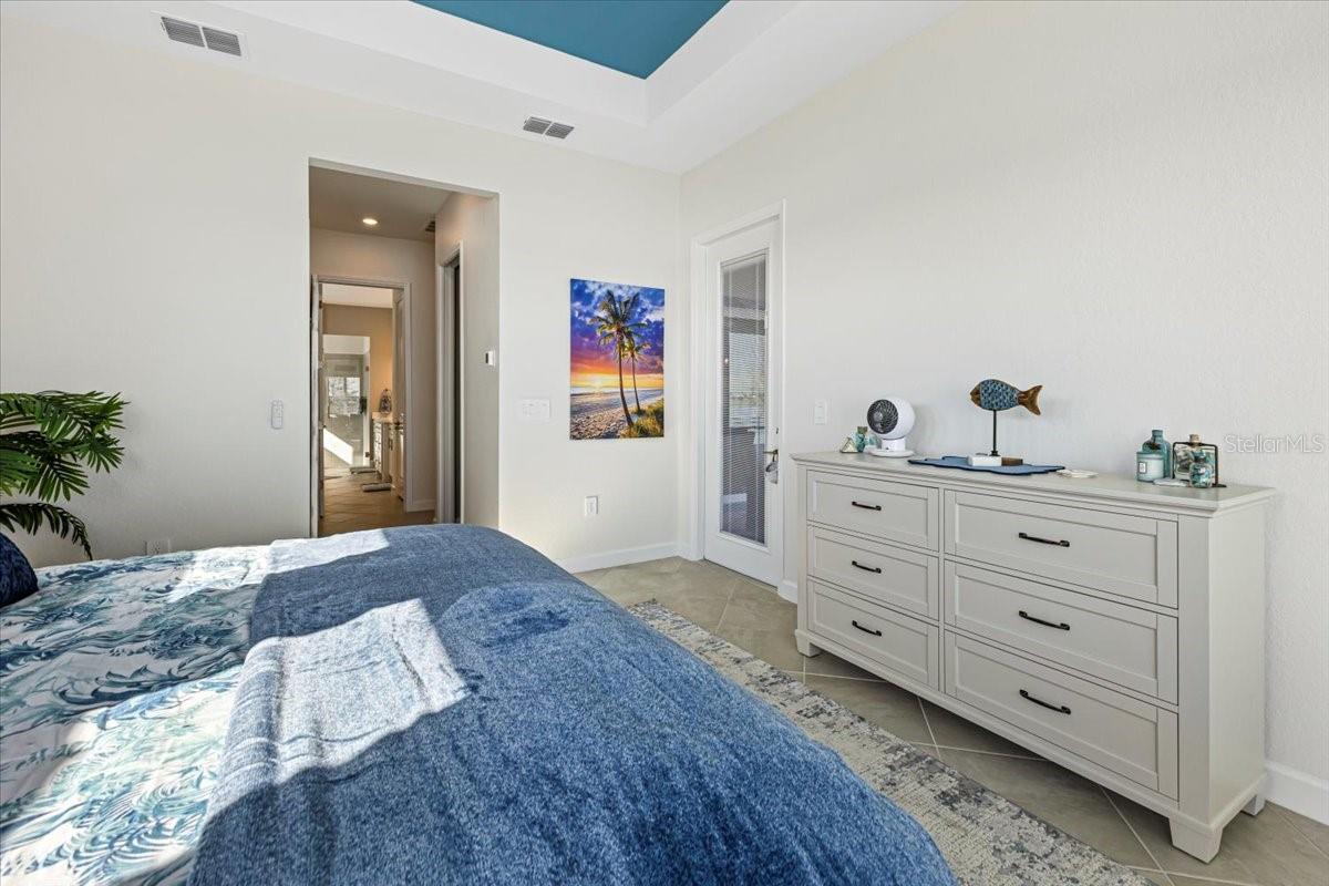 Image 27 of 60 For 8568 Shore Lake Drive