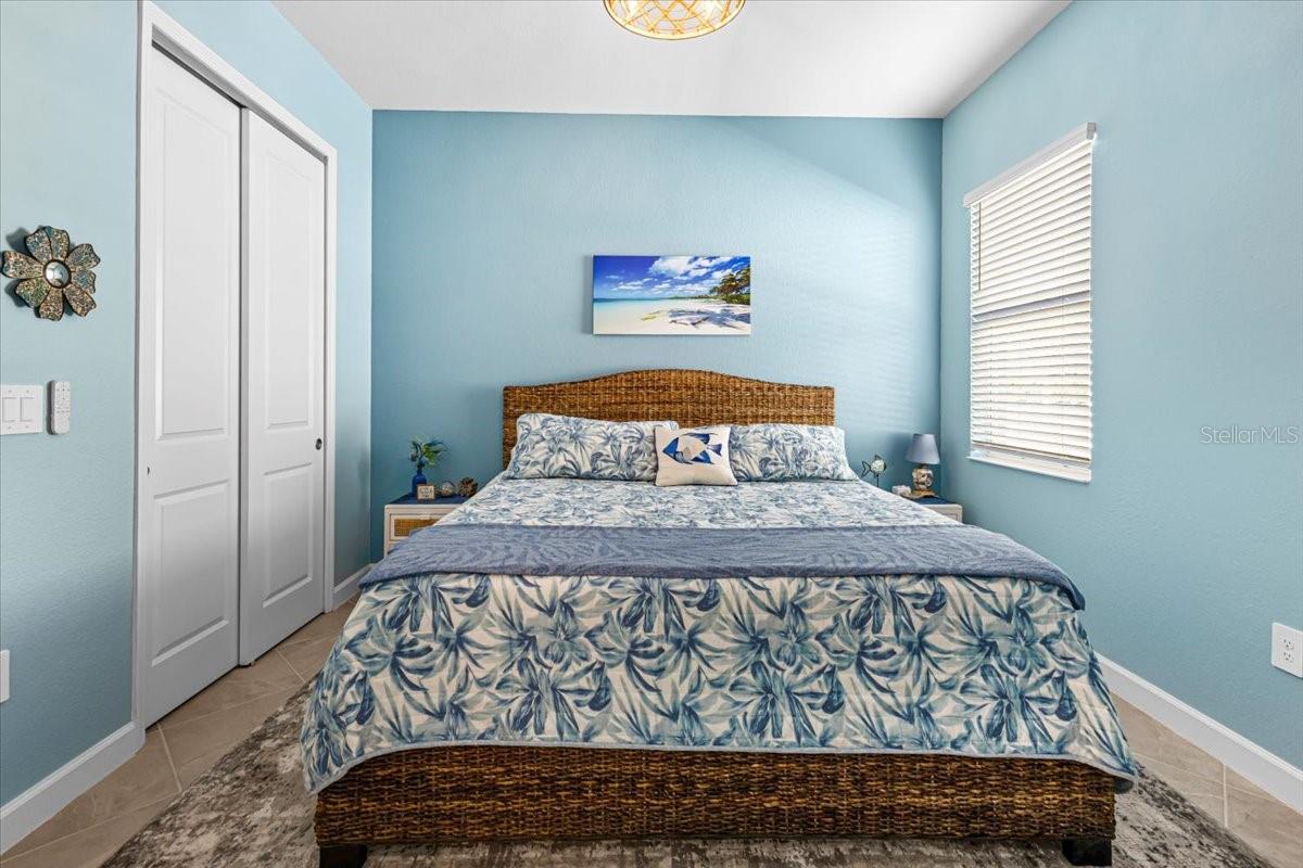 Image 37 of 60 For 8568 Shore Lake Drive