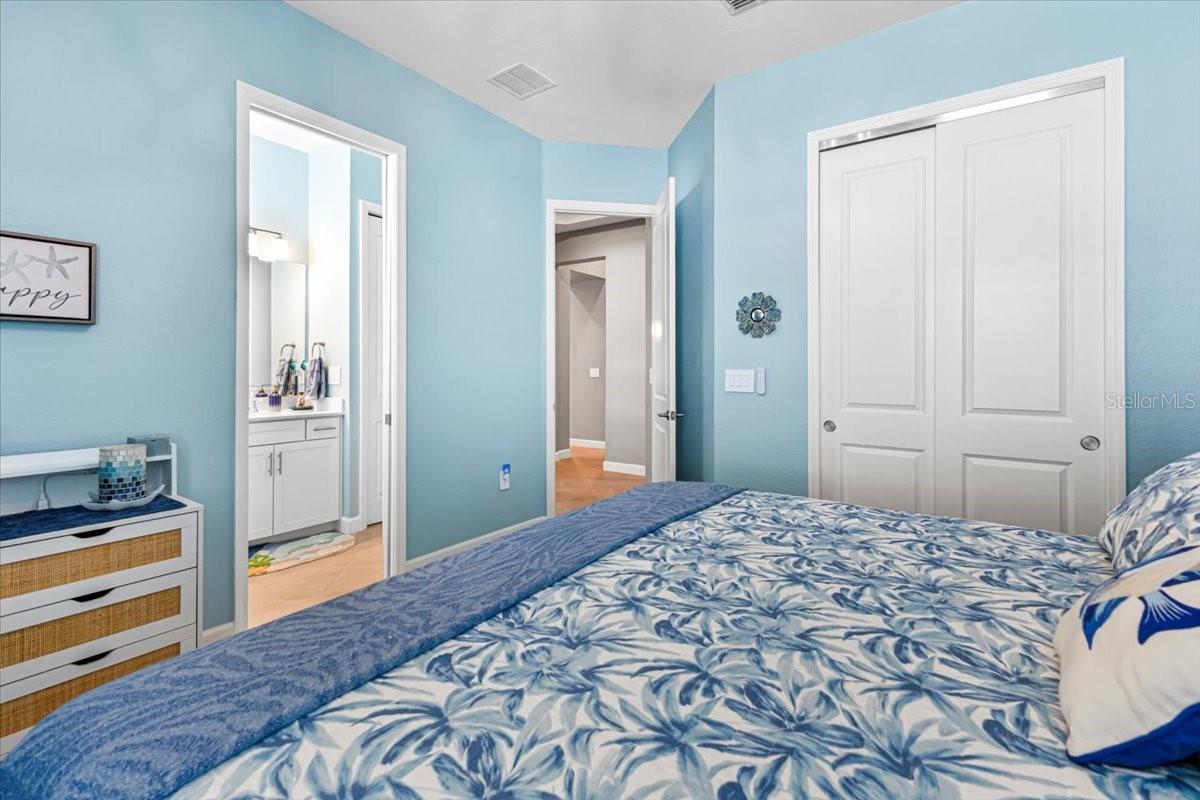 Image 38 of 60 For 8568 Shore Lake Drive