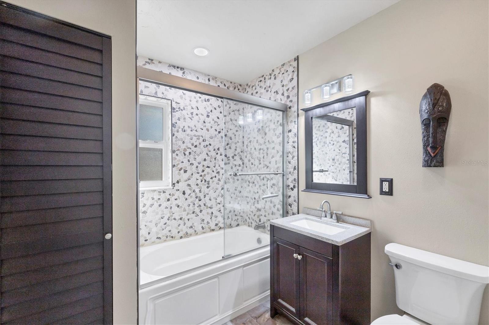 Image 22 of 32 For 4078 Pelican Shores Circle