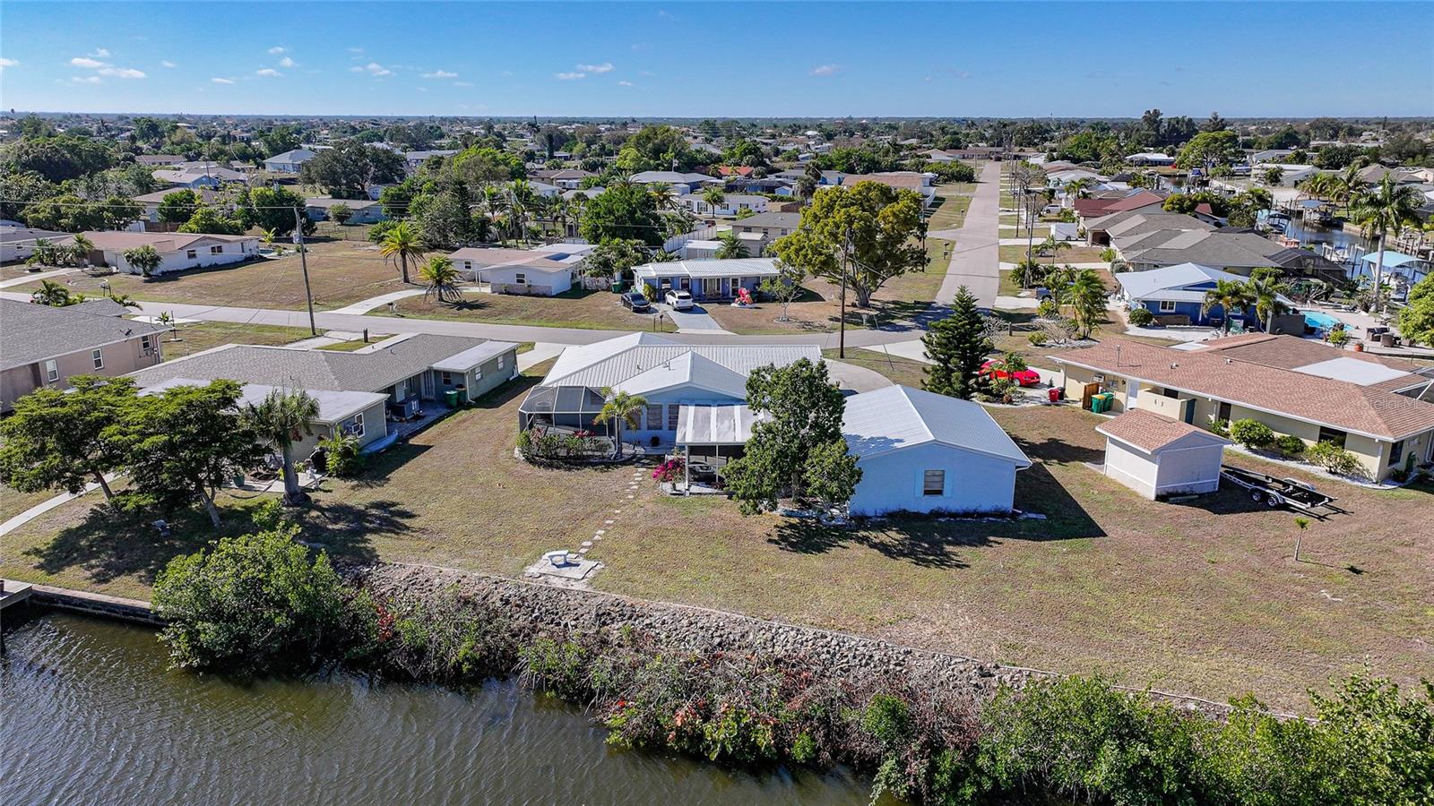 Image 34 of 51 For 165 Francis Drive Ne