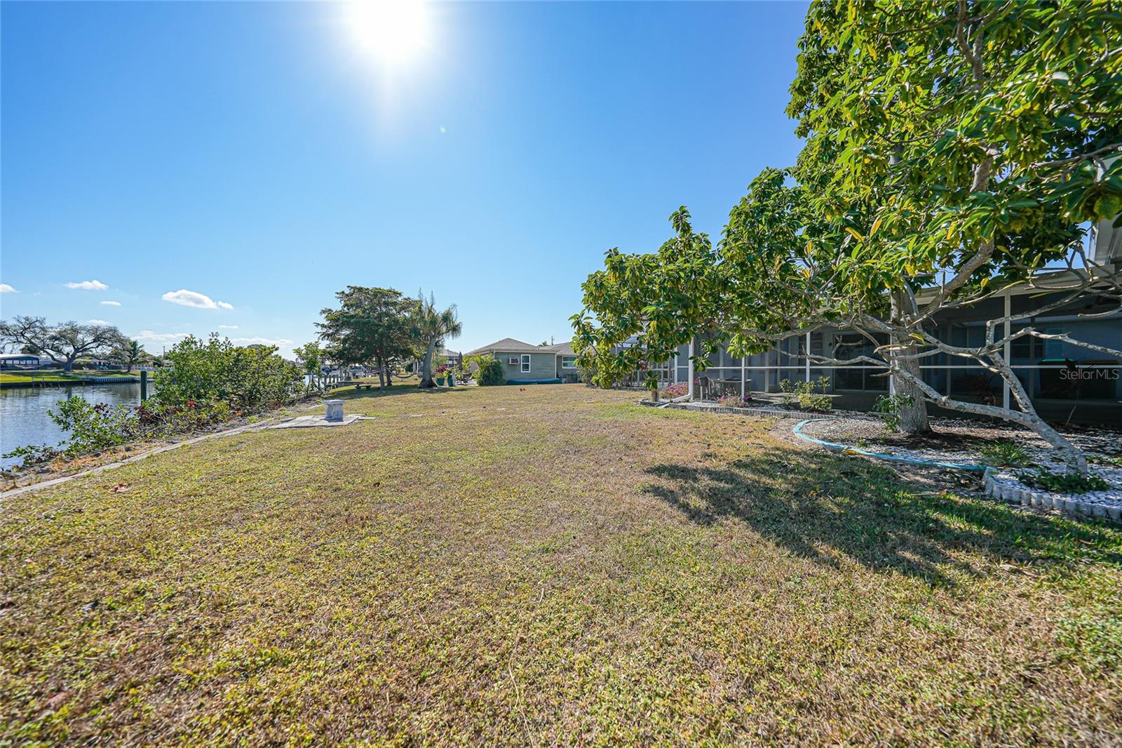 Image 46 of 51 For 165 Francis Drive Ne