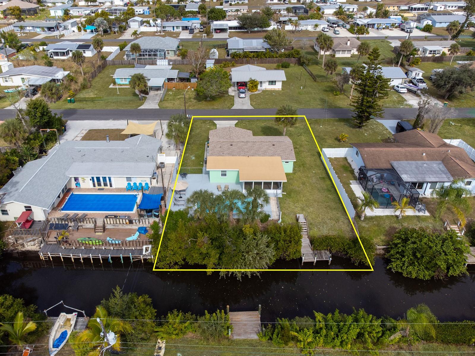 Image 38 of 44 For 857 3rd Street