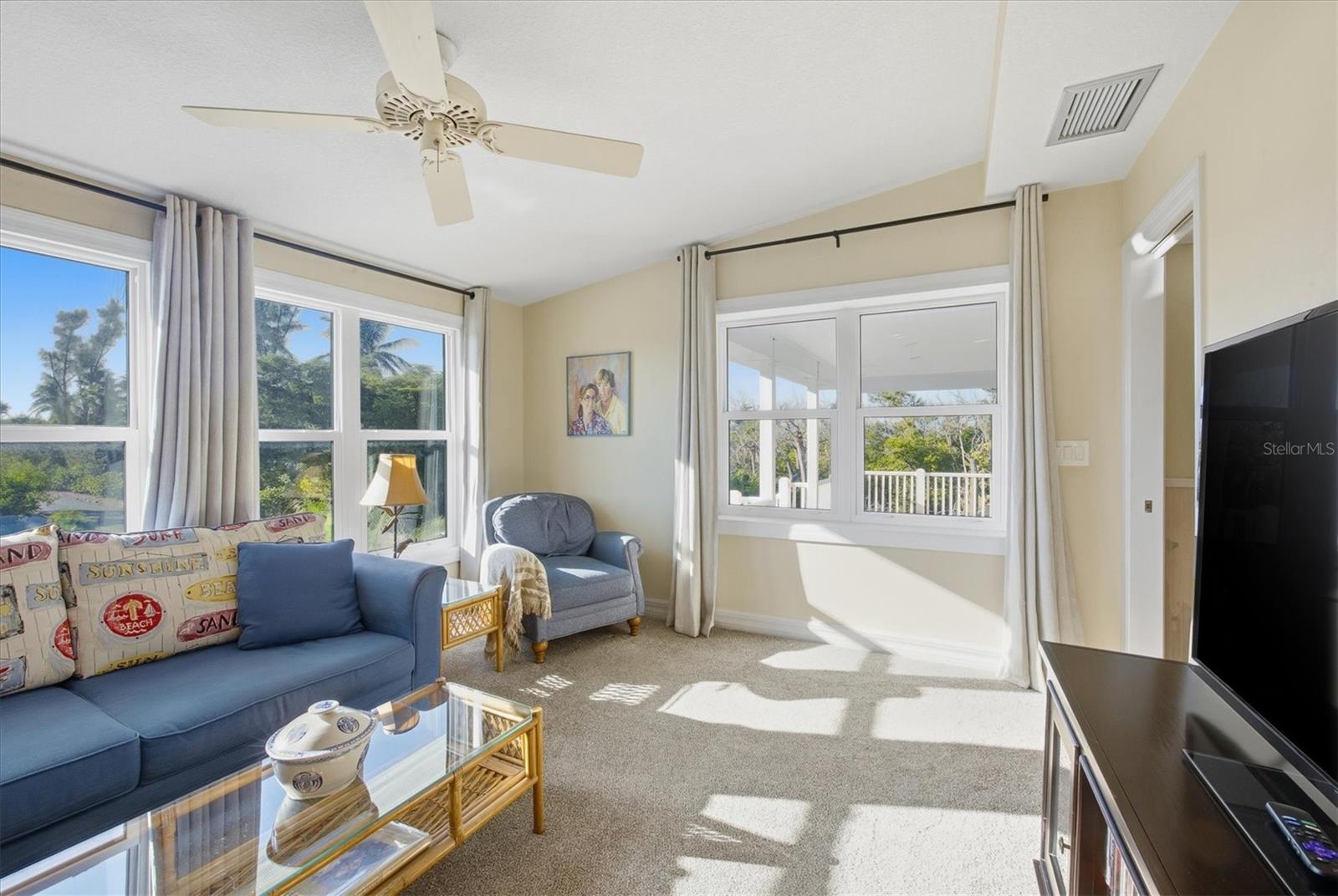 Listing photo id 40 for 5010 Grouper Hole Court