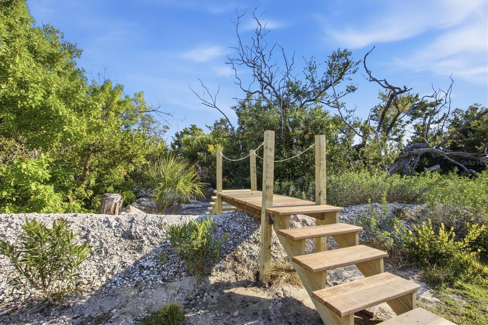 Listing photo id 66 for 5010 Grouper Hole Court