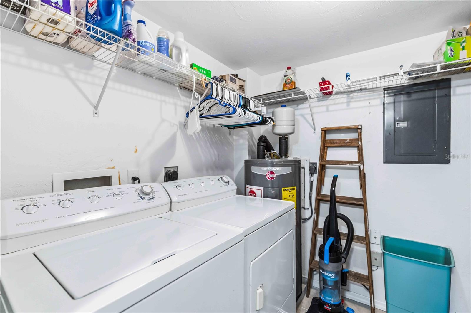 Image 24 of 40 For 3310 Loveland Boulevard 1408