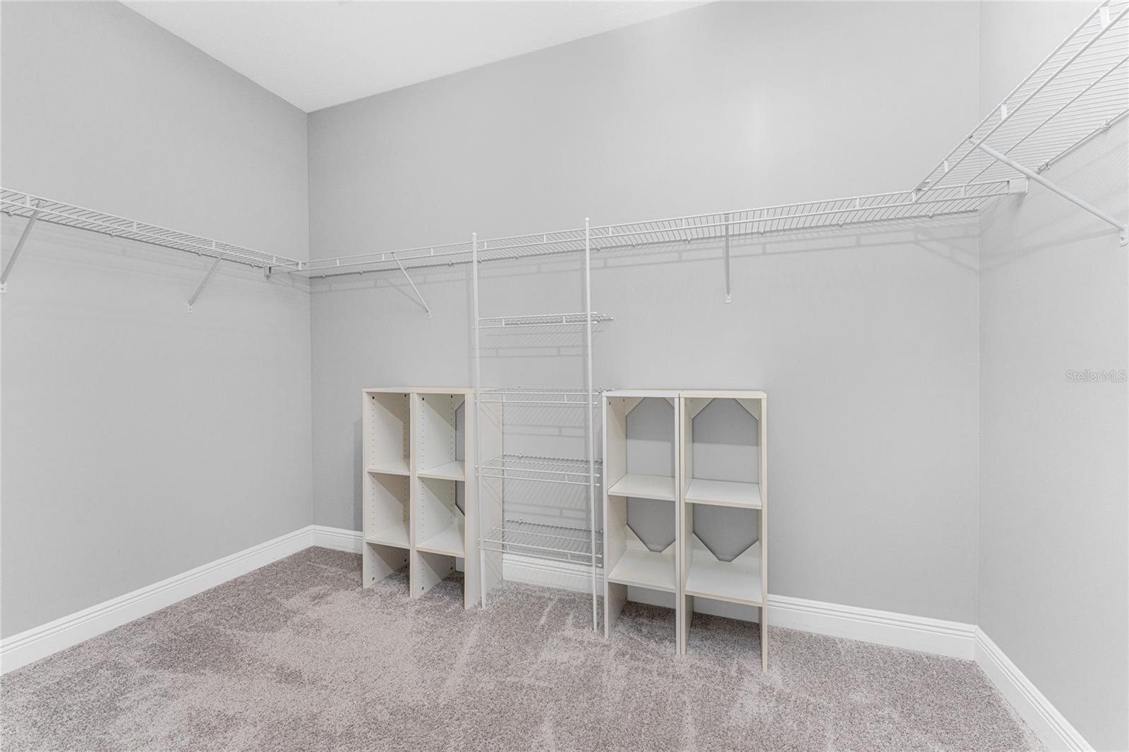 Image 22 of 83 For 11221 Mc Dermott Court