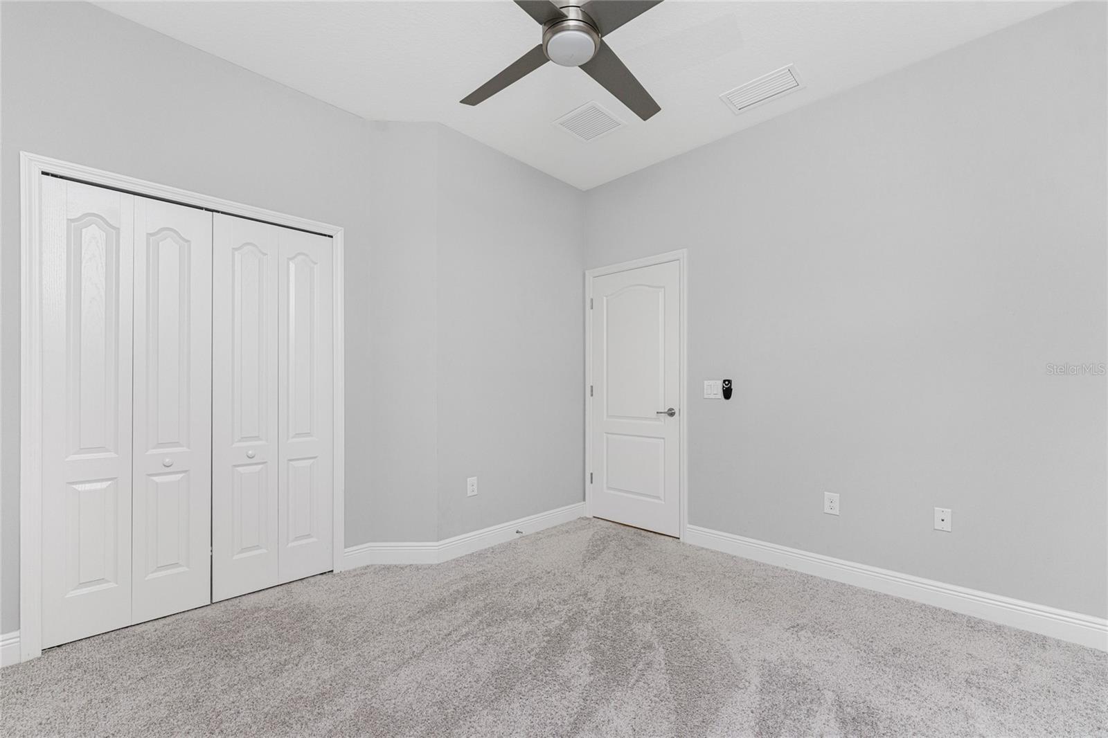 Image 32 of 83 For 11221 Mc Dermott Court