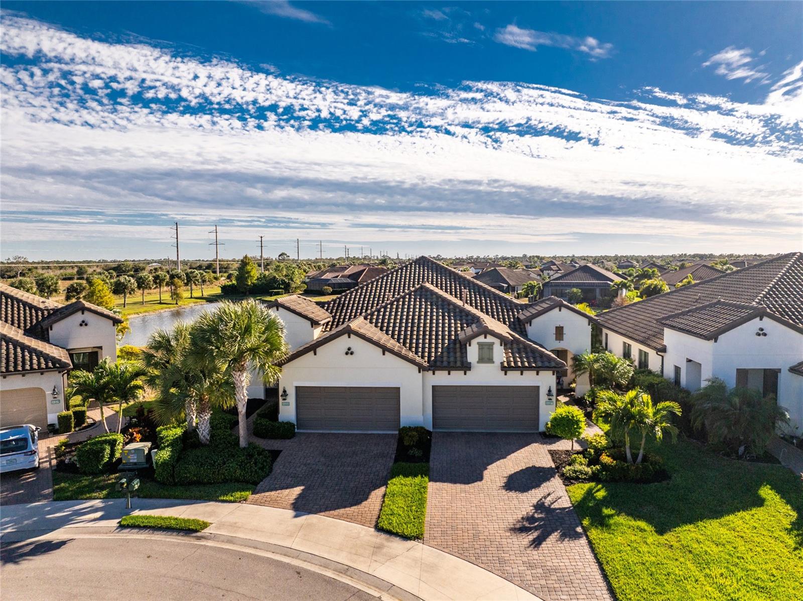 Image 49 of 83 For 11221 Mc Dermott Court