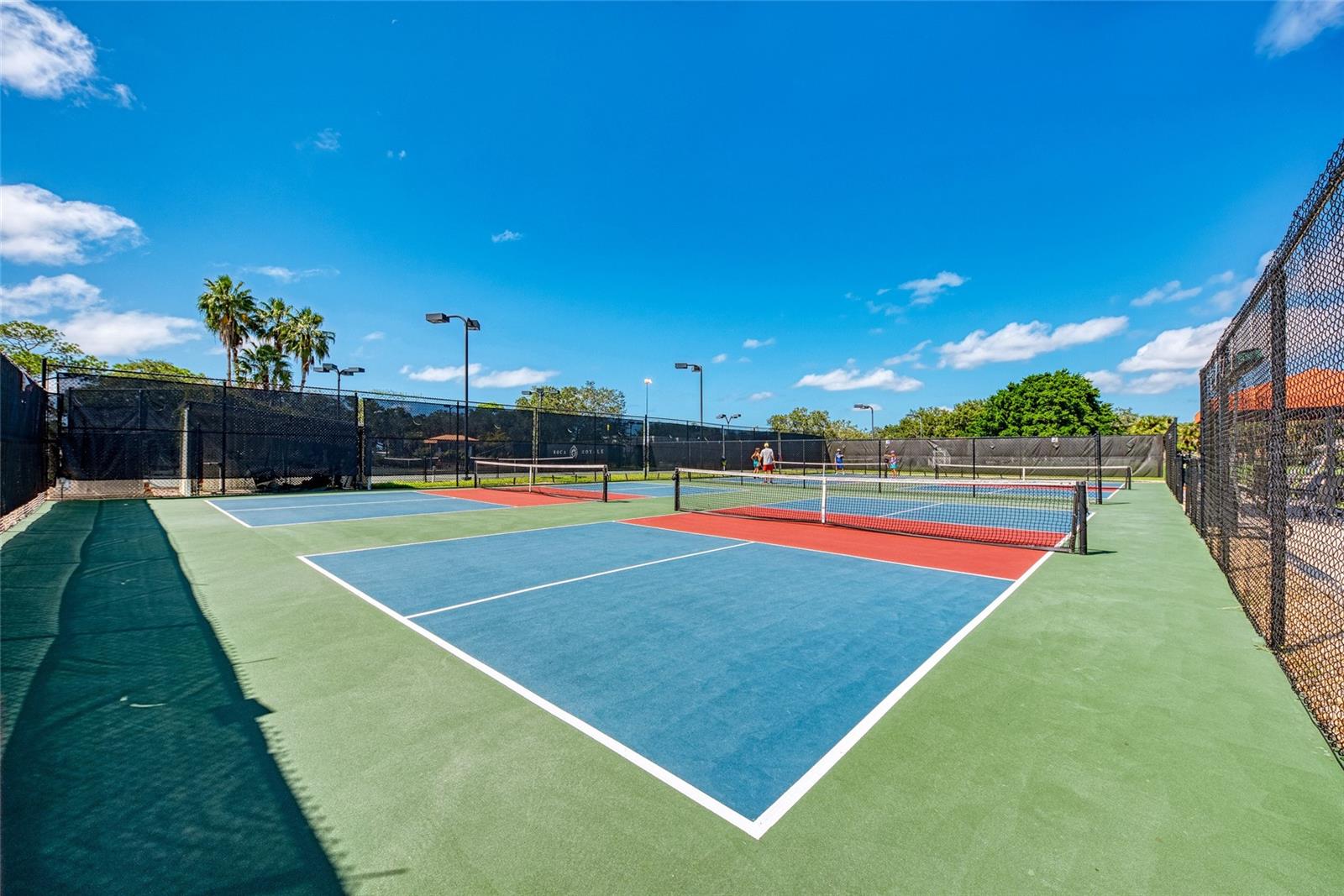 Image 71 of 83 For 11221 Mc Dermott Court