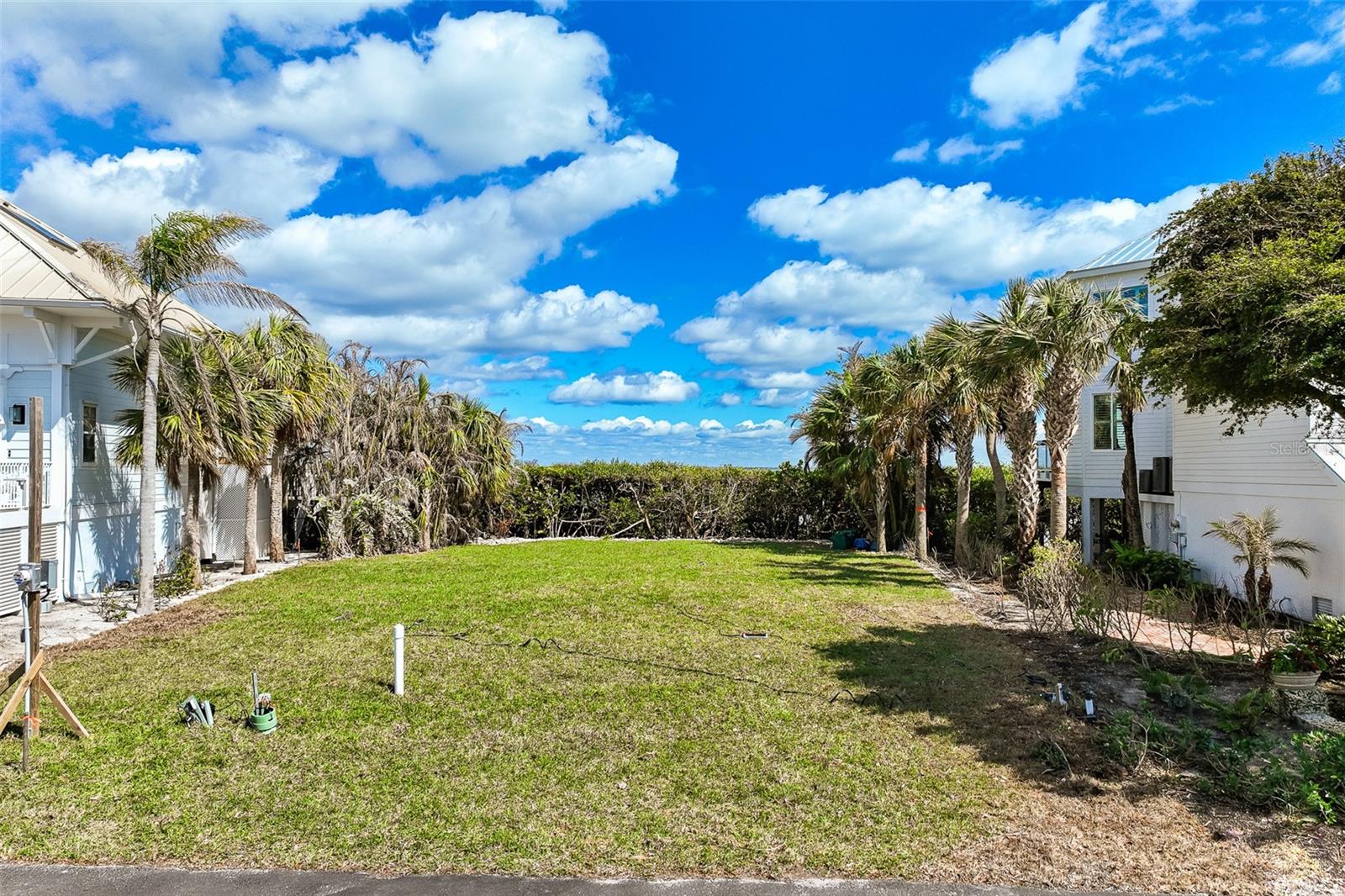 Image 3 of 18 For 16728 Grande Quay Drive