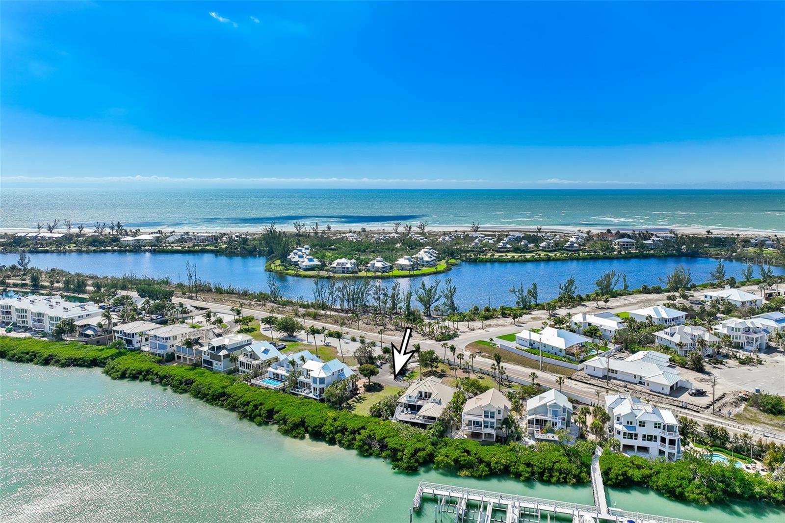 Image 8 of 18 For 16728 Grande Quay Drive