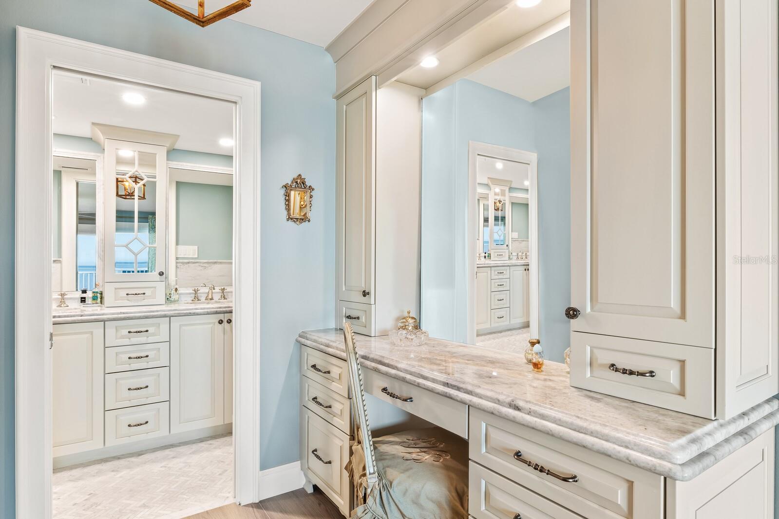 Image 25 of 39 For 6011 Boca Grande Causeway  F62