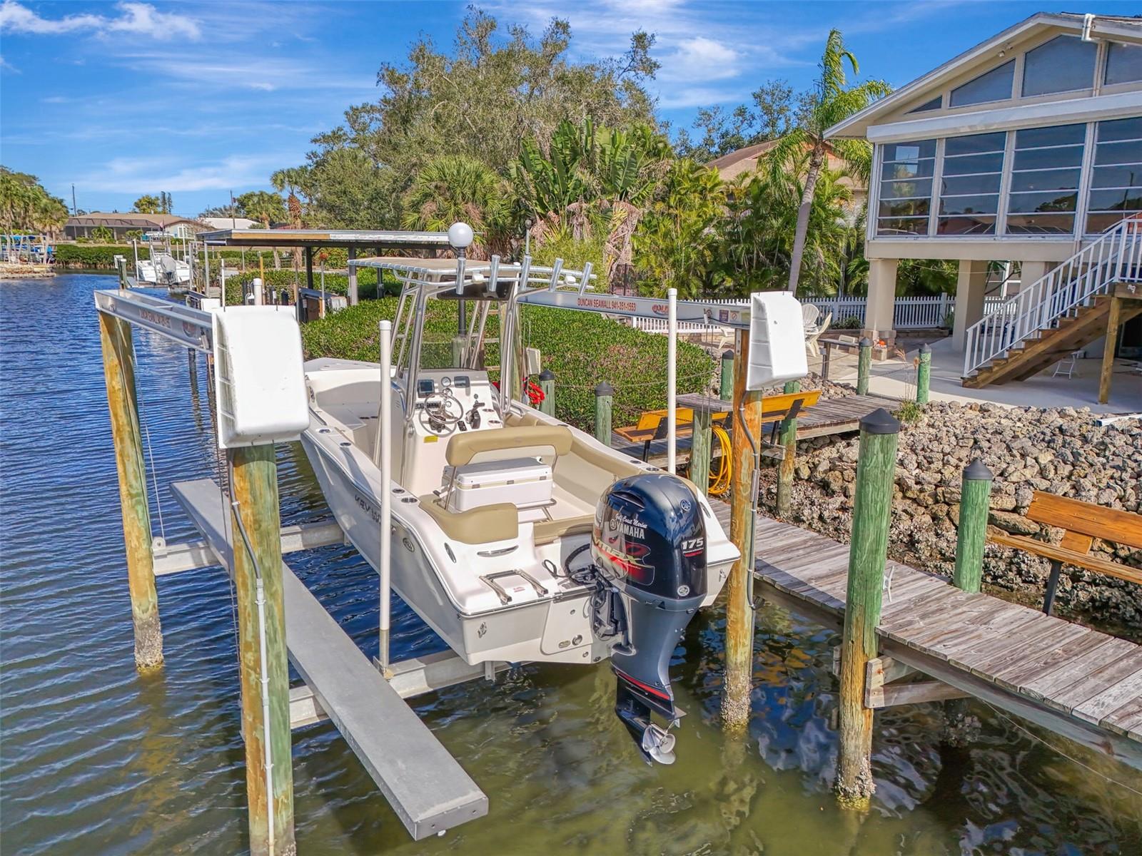 Image 12 of 100 For 1951 San Remo Point Drive