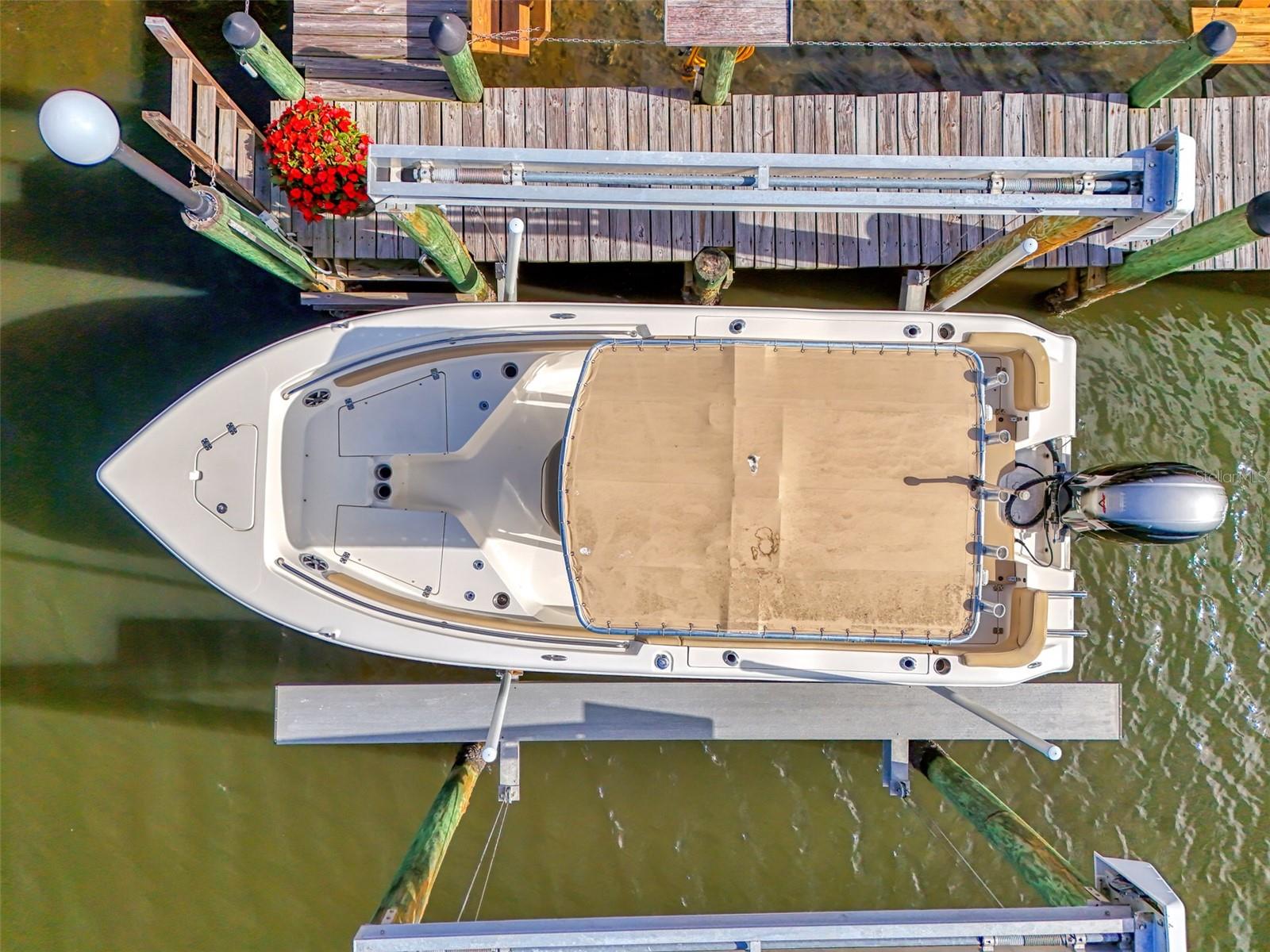Image 16 of 100 For 1951 San Remo Point Drive