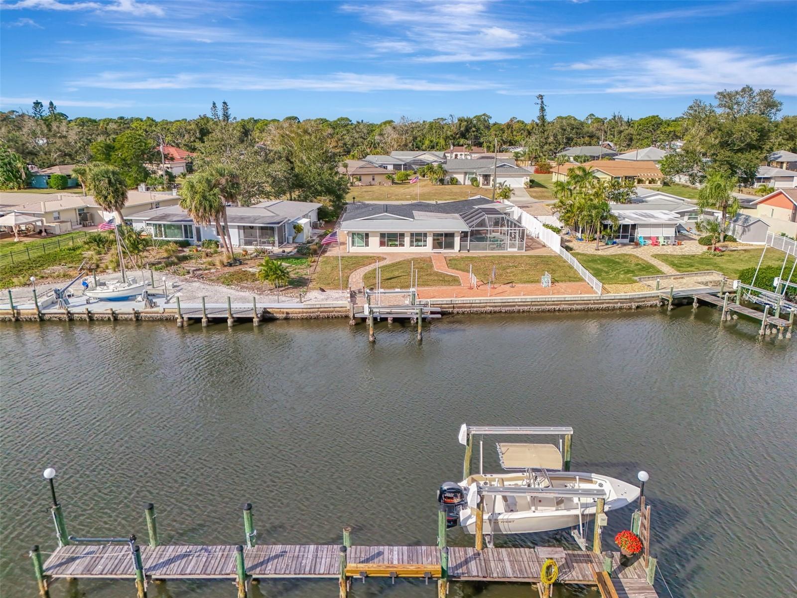 Image 19 of 100 For 1951 San Remo Point Drive