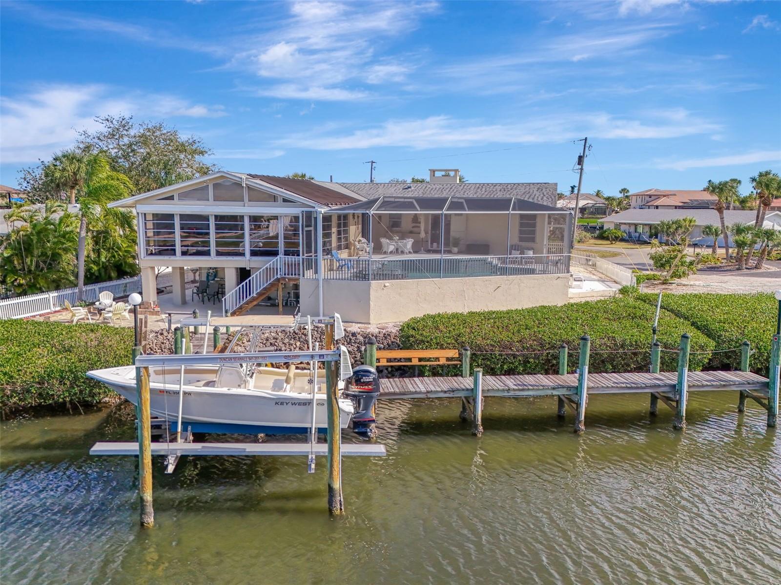 Image 22 of 100 For 1951 San Remo Point Drive