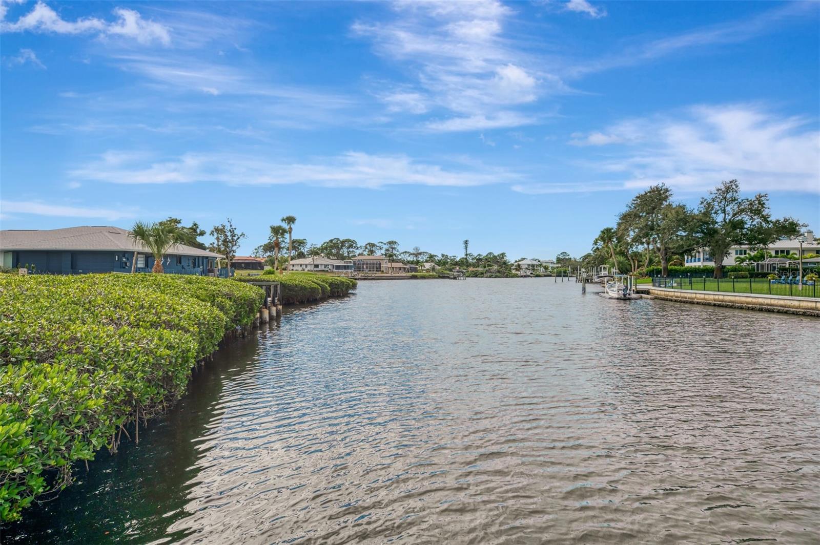 Image 25 of 100 For 1951 San Remo Point Drive