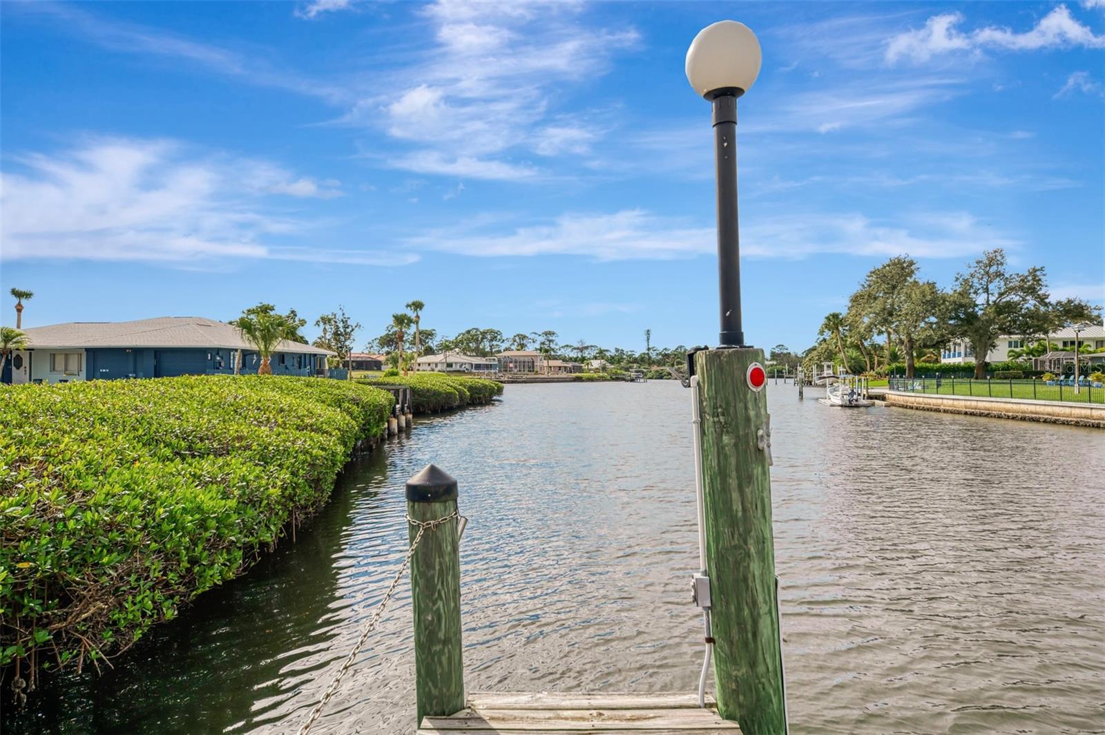 Image 26 of 100 For 1951 San Remo Point Drive