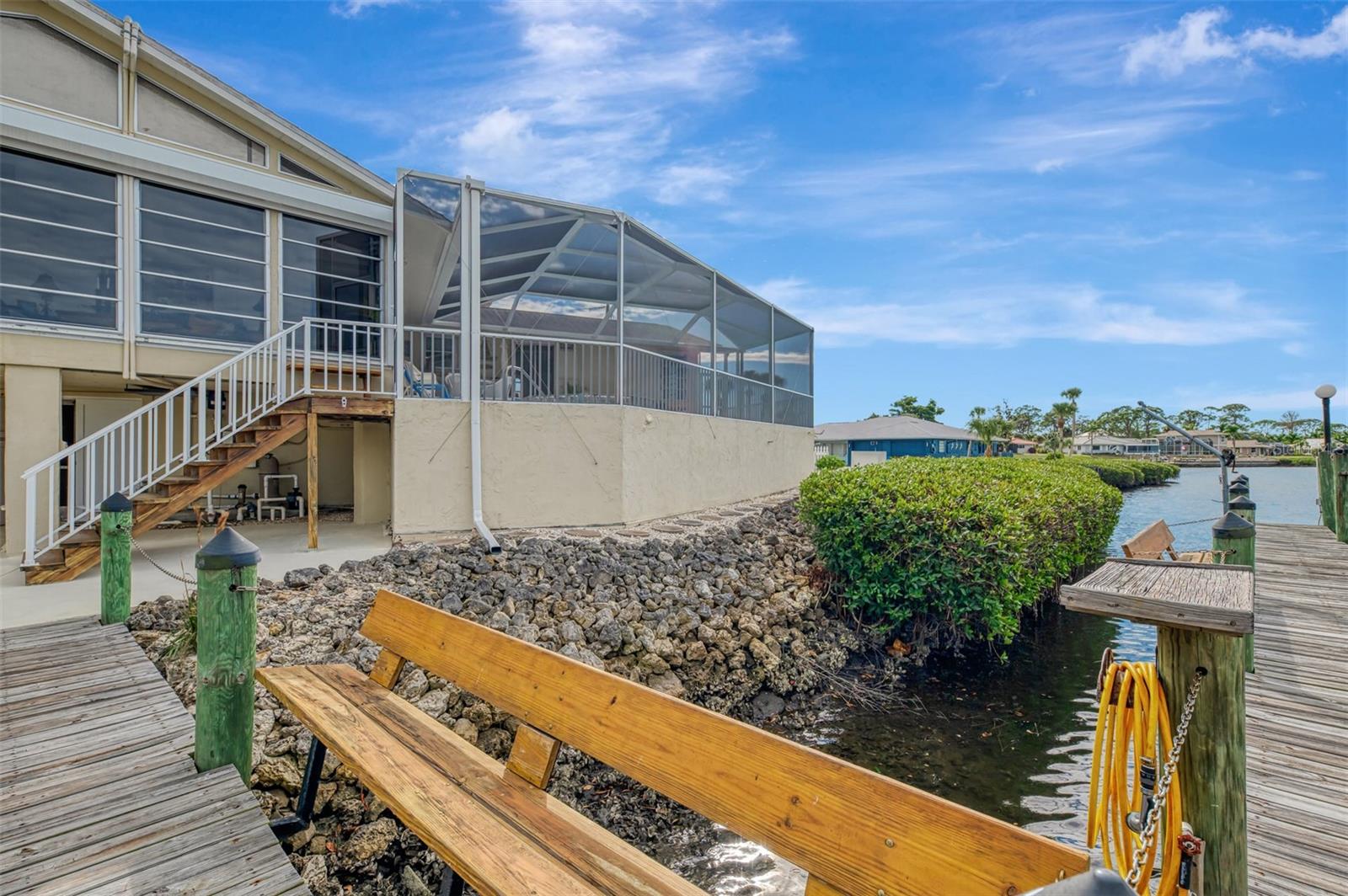 Image 29 of 100 For 1951 San Remo Point Drive