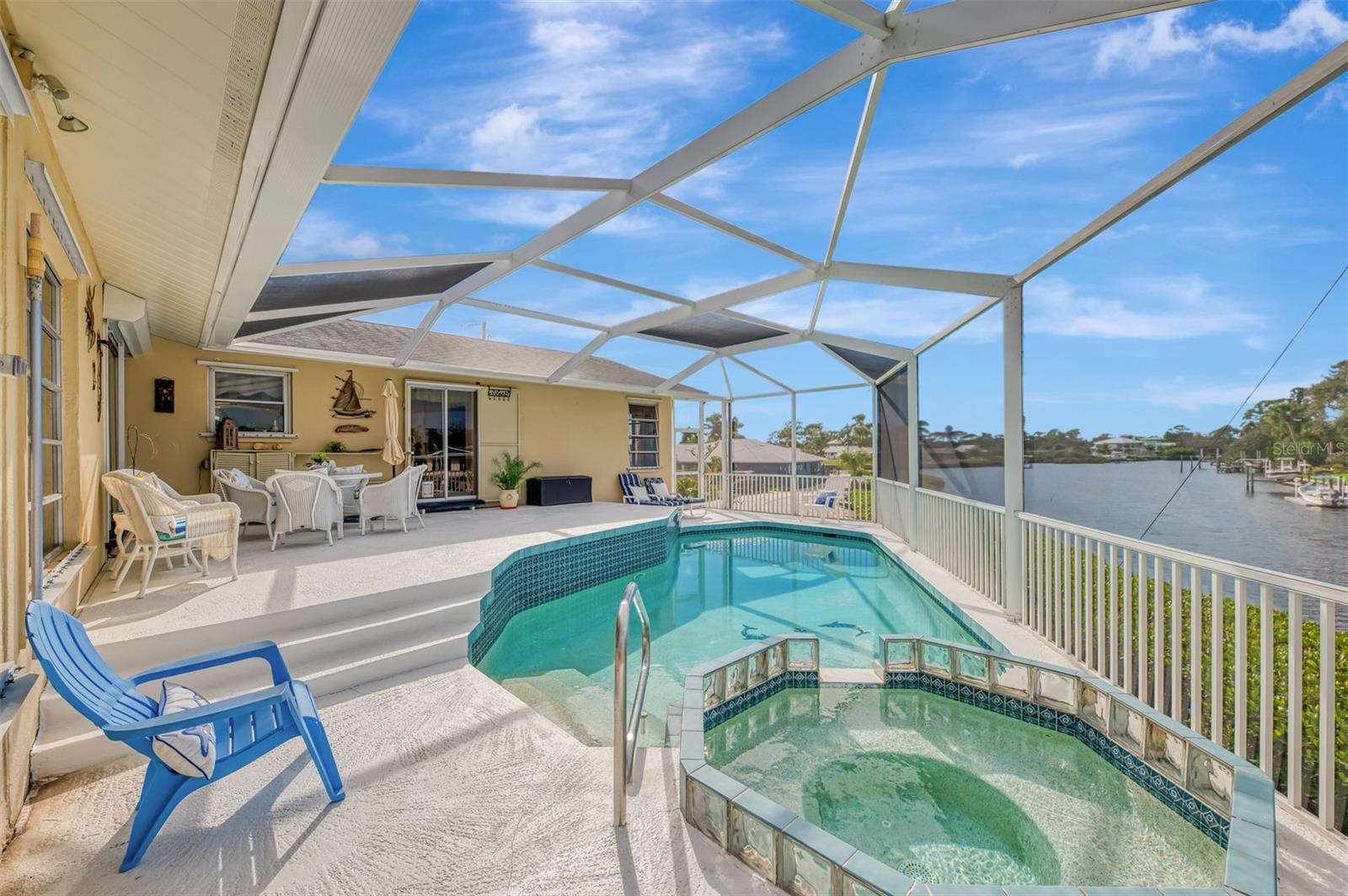 Image 34 of 100 For 1951 San Remo Point Drive