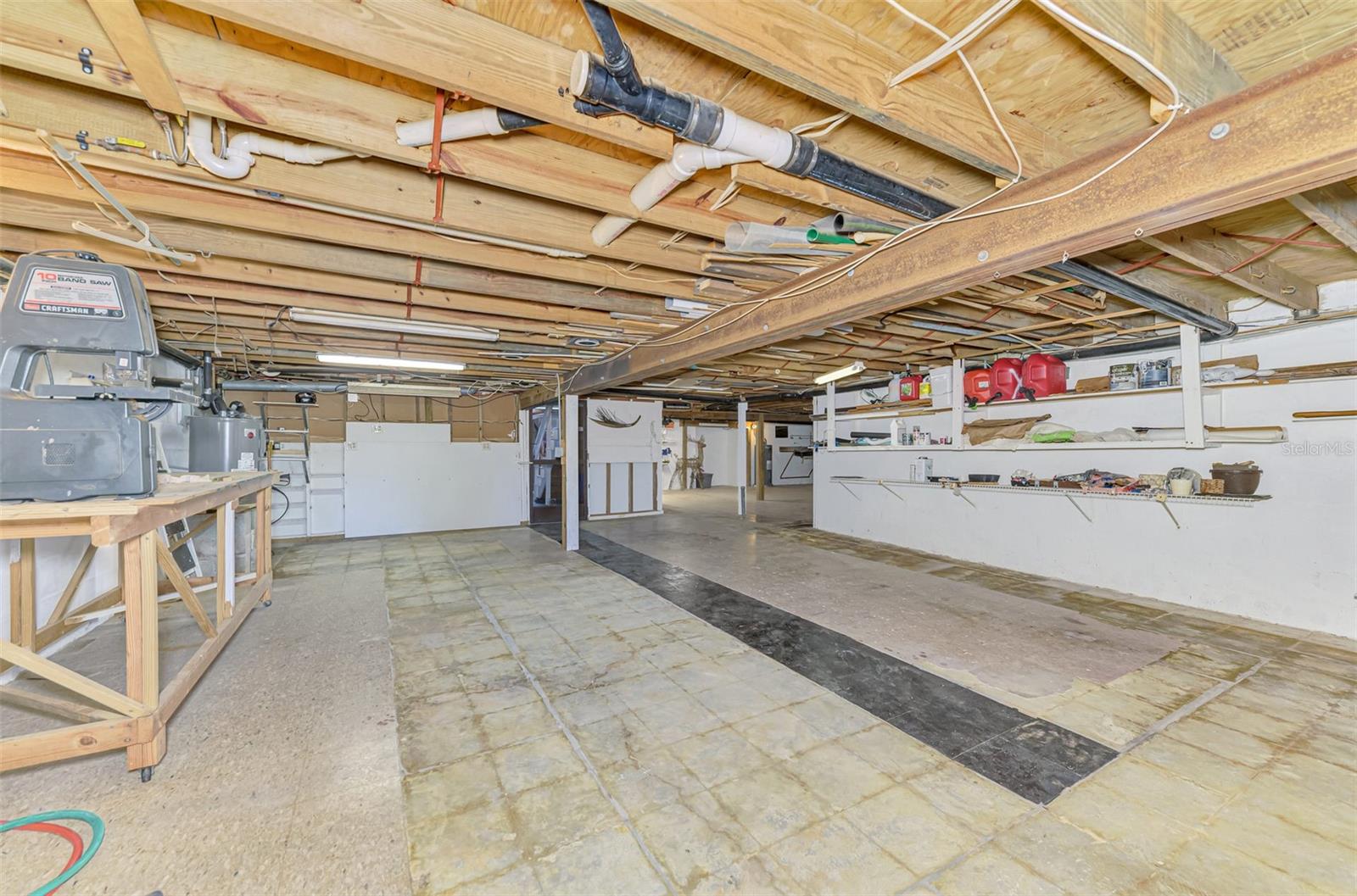 Image 83 of 100 For 1951 San Remo Point Drive