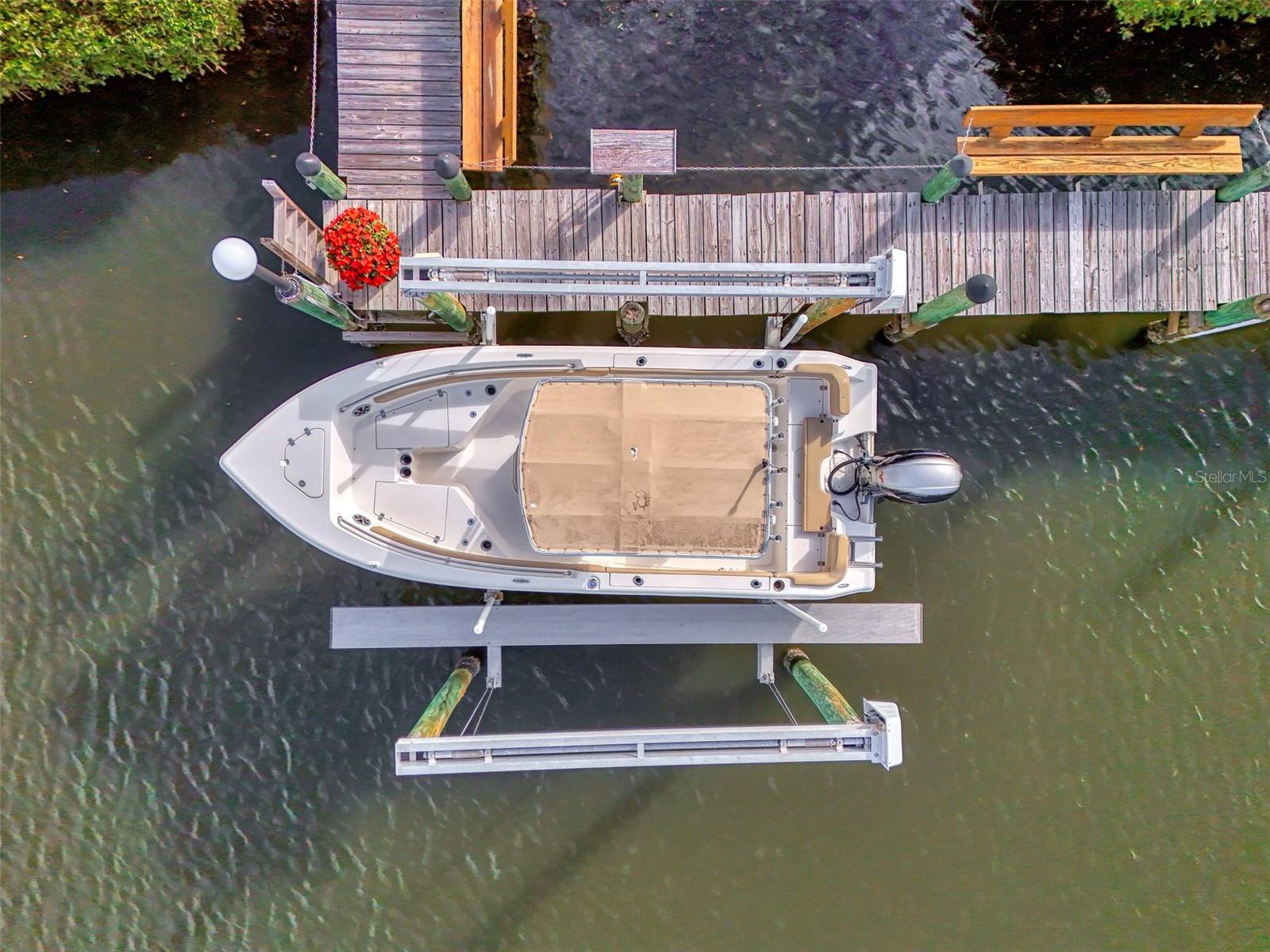 Image 9 of 100 For 1951 San Remo Point Drive