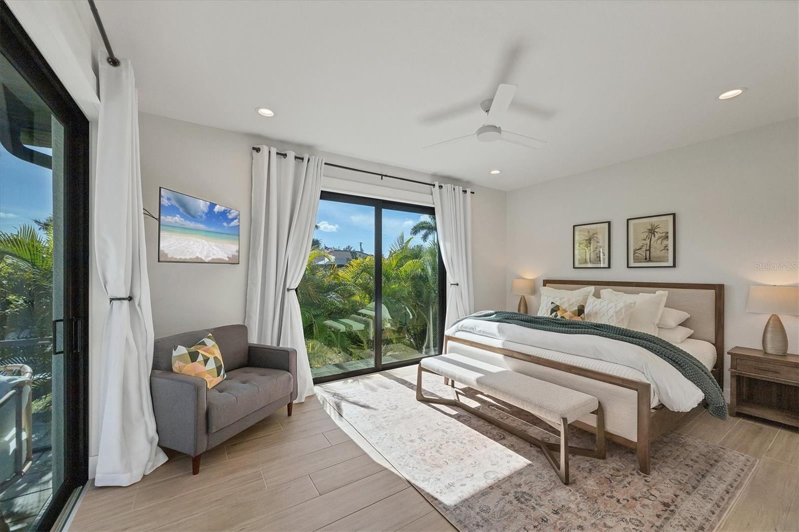 Image 20 of 38 For 13428 Amaryllis Circle