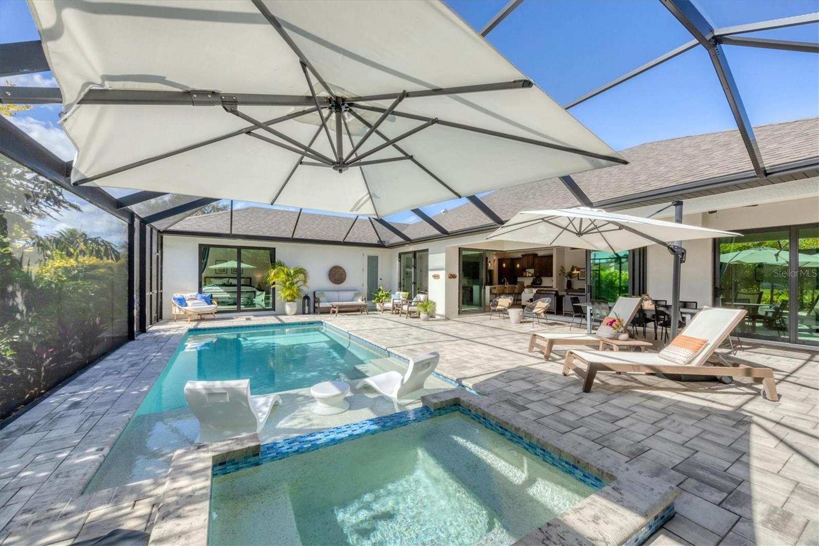 Image 30 of 38 For 13428 Amaryllis Circle