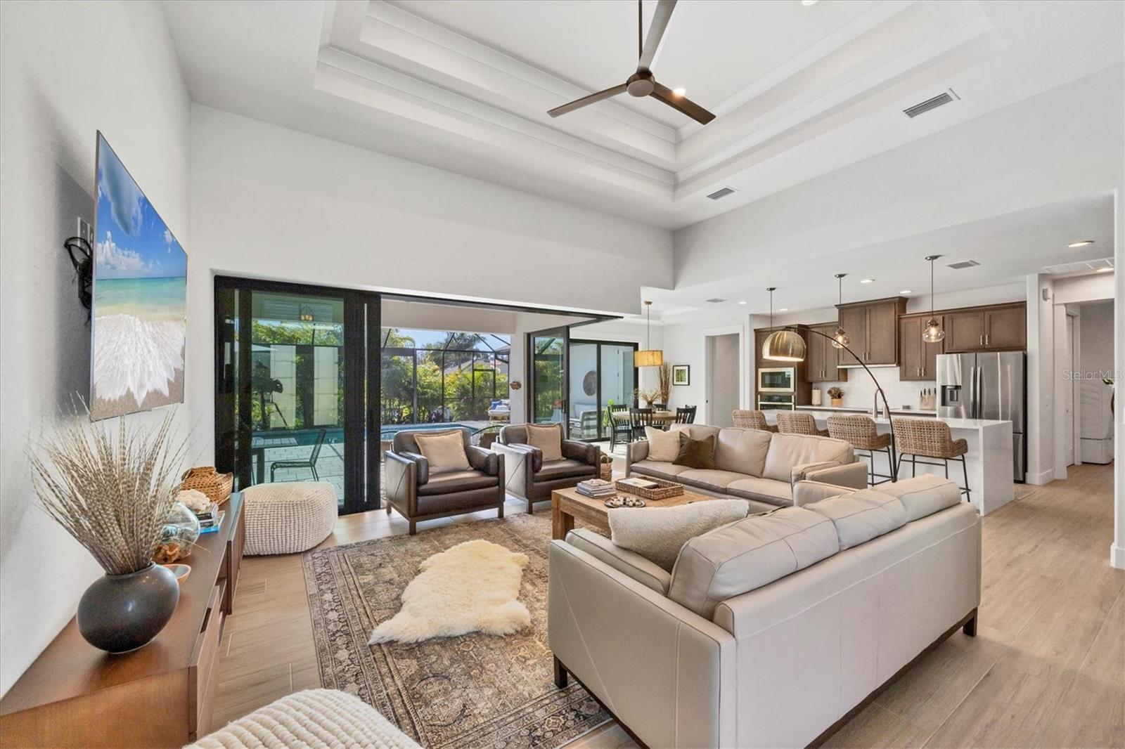 Image 6 of 38 For 13428 Amaryllis Circle