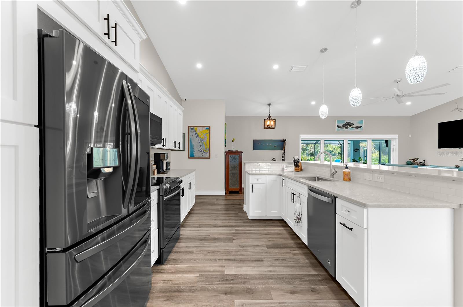 Image 13 of 43 For 6184 Van Dine Street