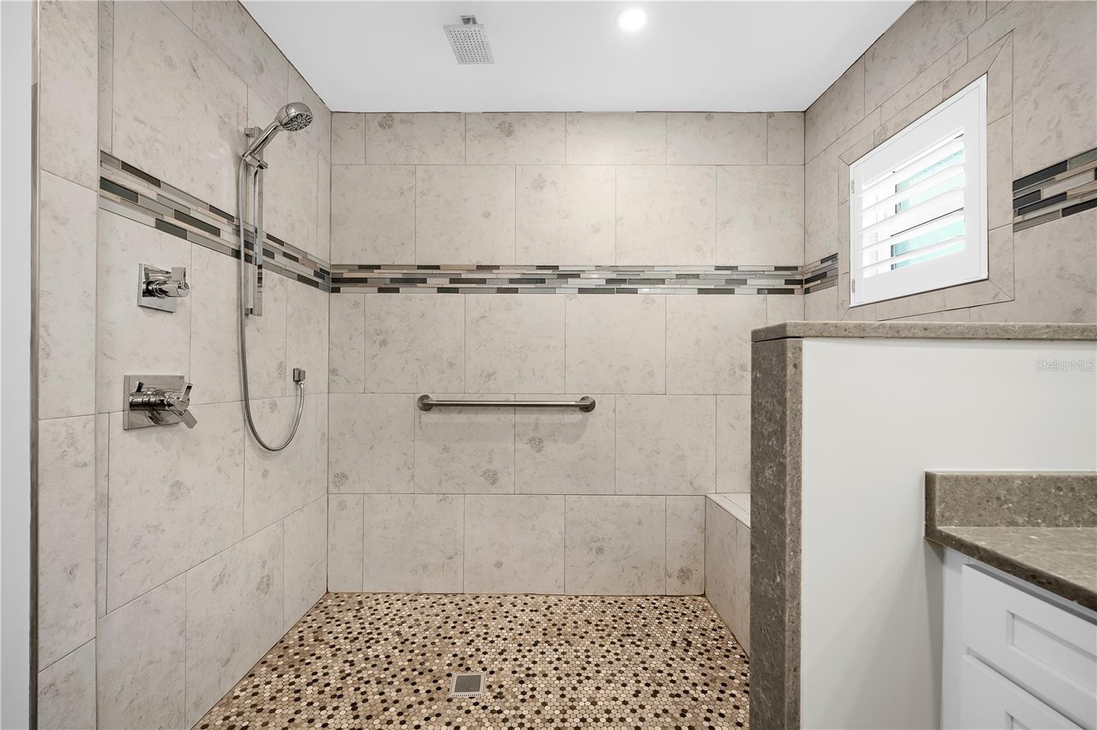 Image 19 of 43 For 6184 Van Dine Street