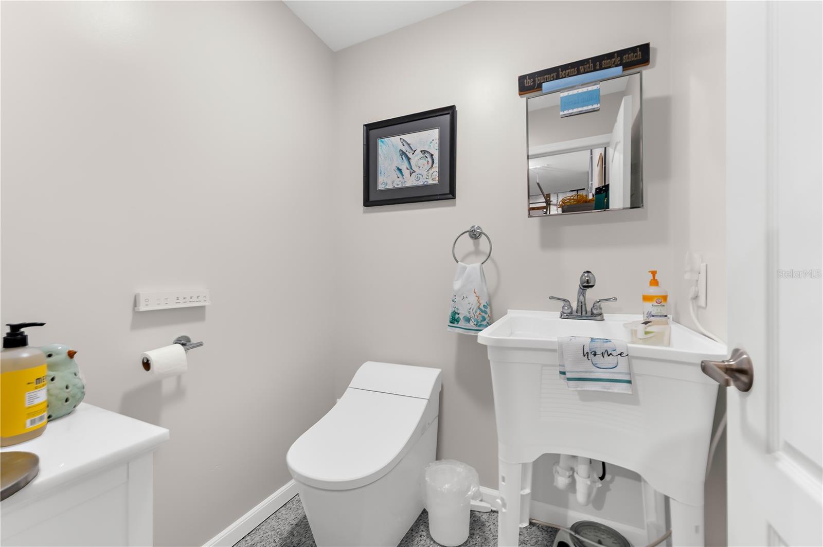 Image 29 of 43 For 6184 Van Dine Street