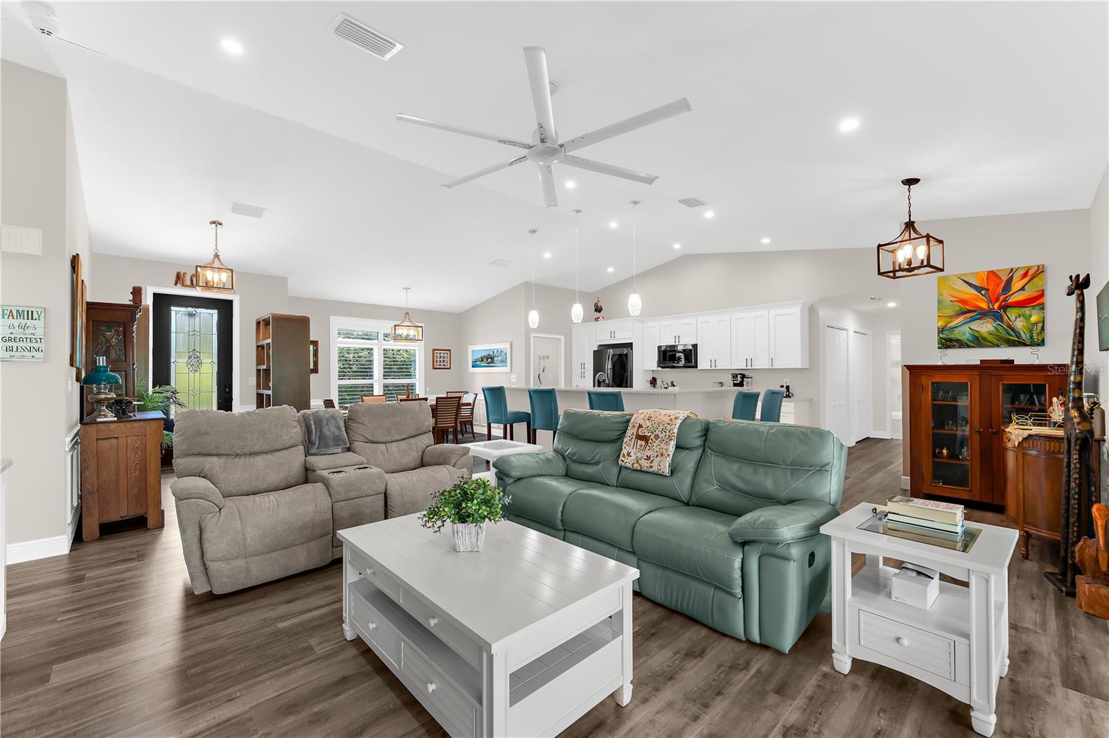 Image 5 of 43 For 6184 Van Dine Street