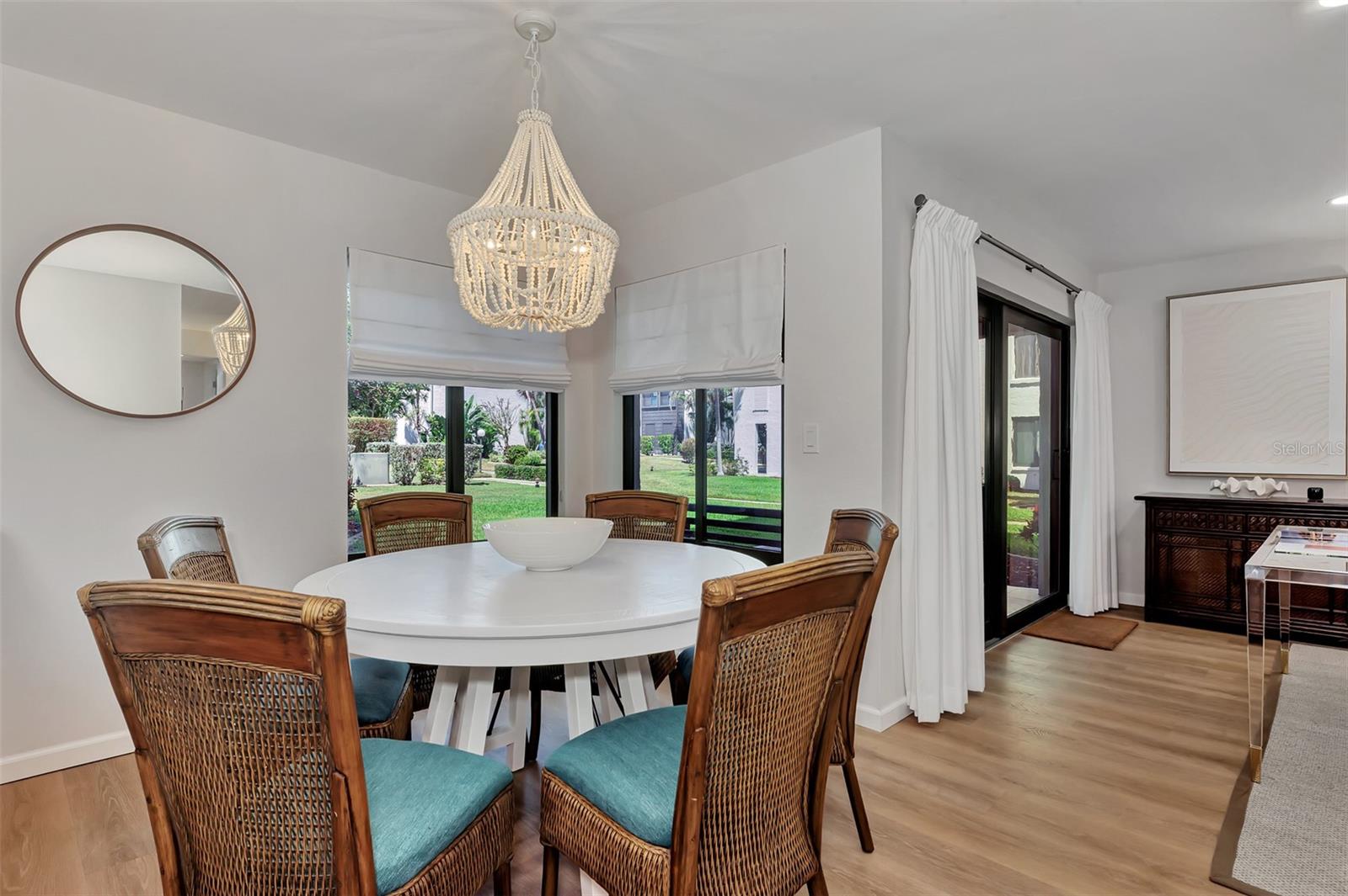 Image 15 of 66 For 2950 Beach Road A315