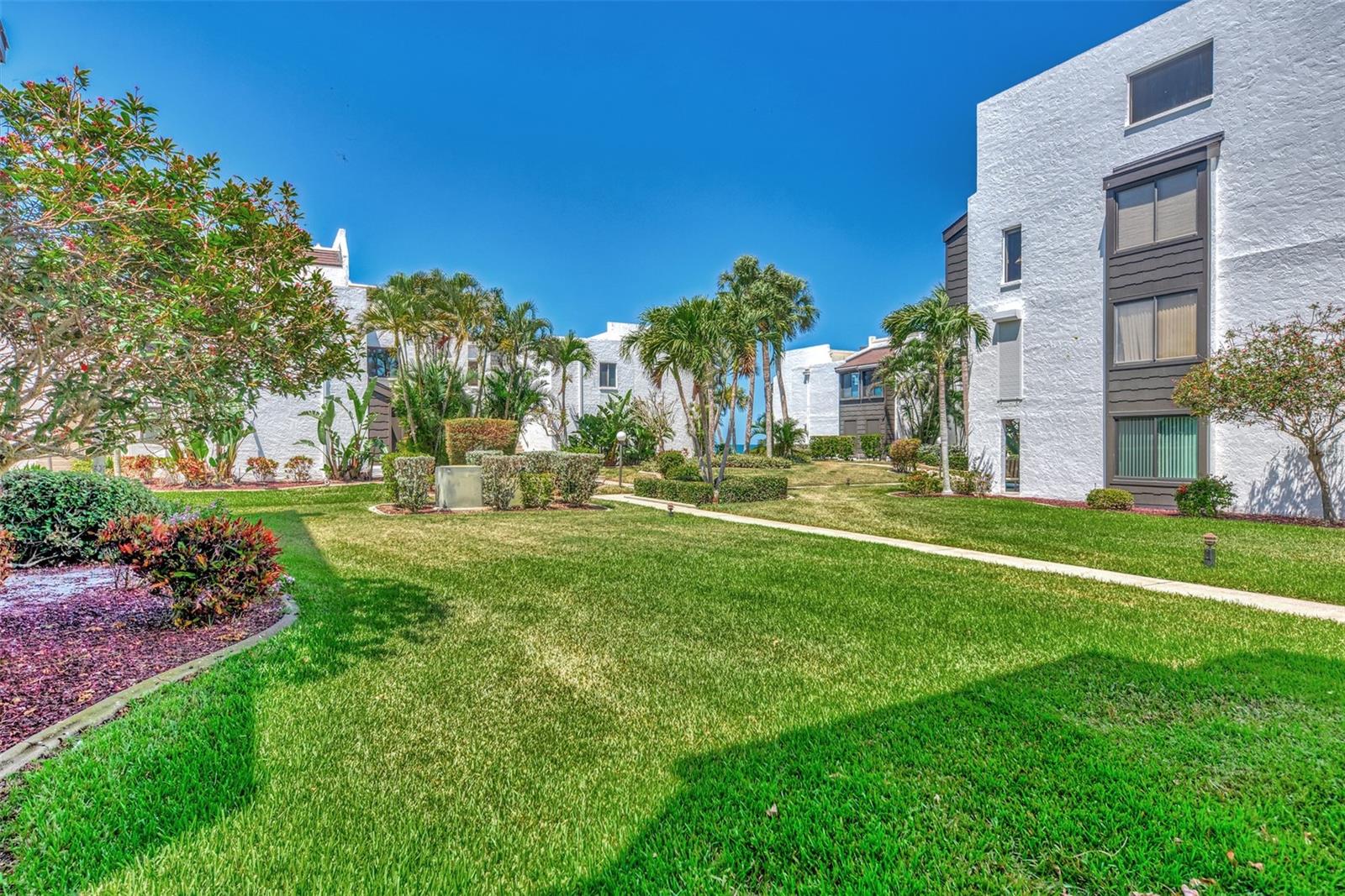 Image 37 of 66 For 2950 Beach Road A315