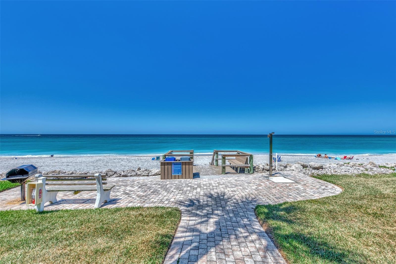 Image 39 of 66 For 2950 Beach Road A315