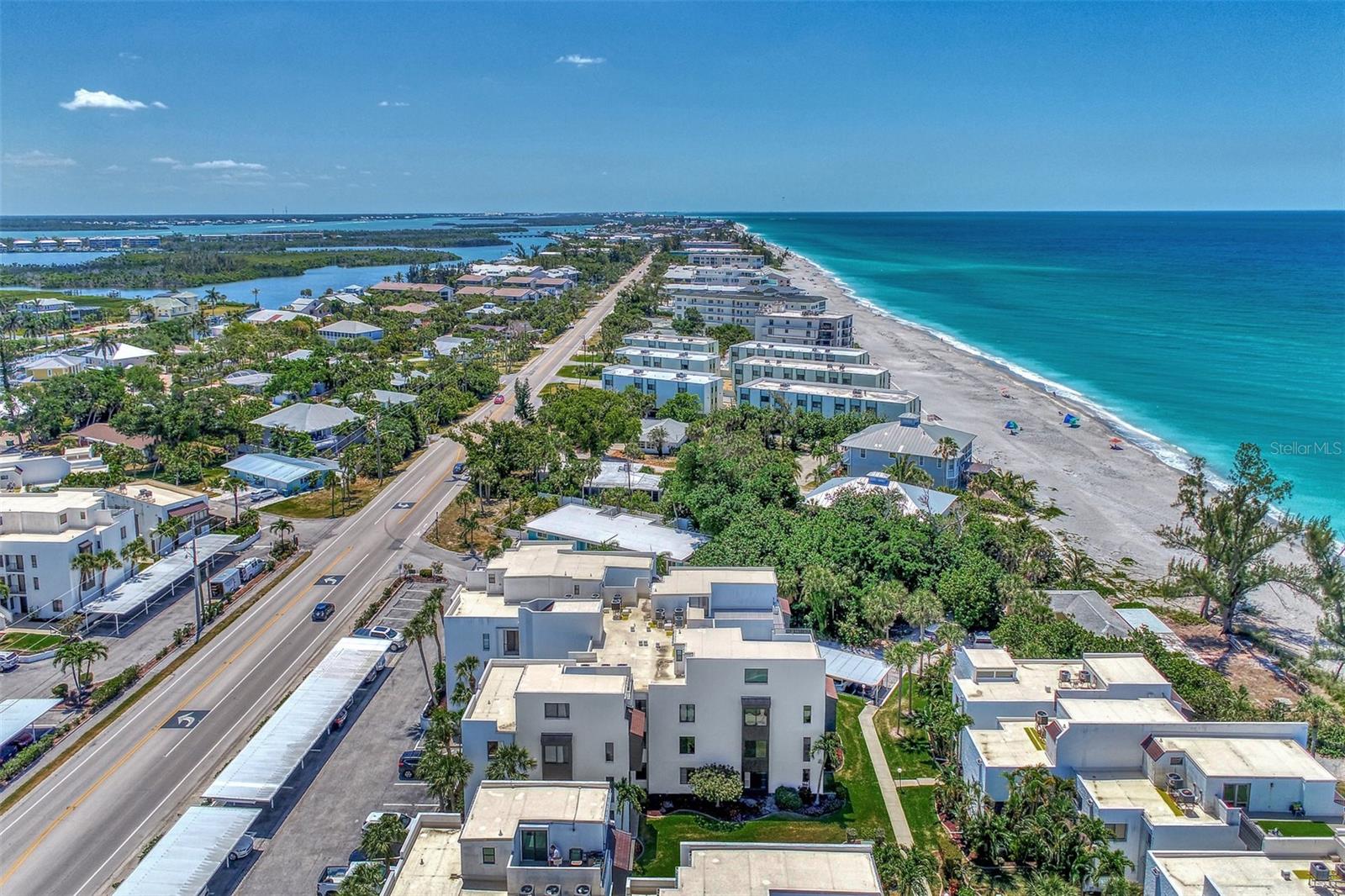 Image 53 of 66 For 2950 Beach Road A315