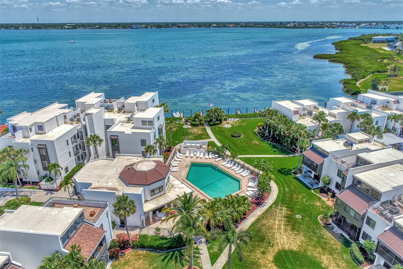 Image 62 of 66 For 2950 Beach Road A315