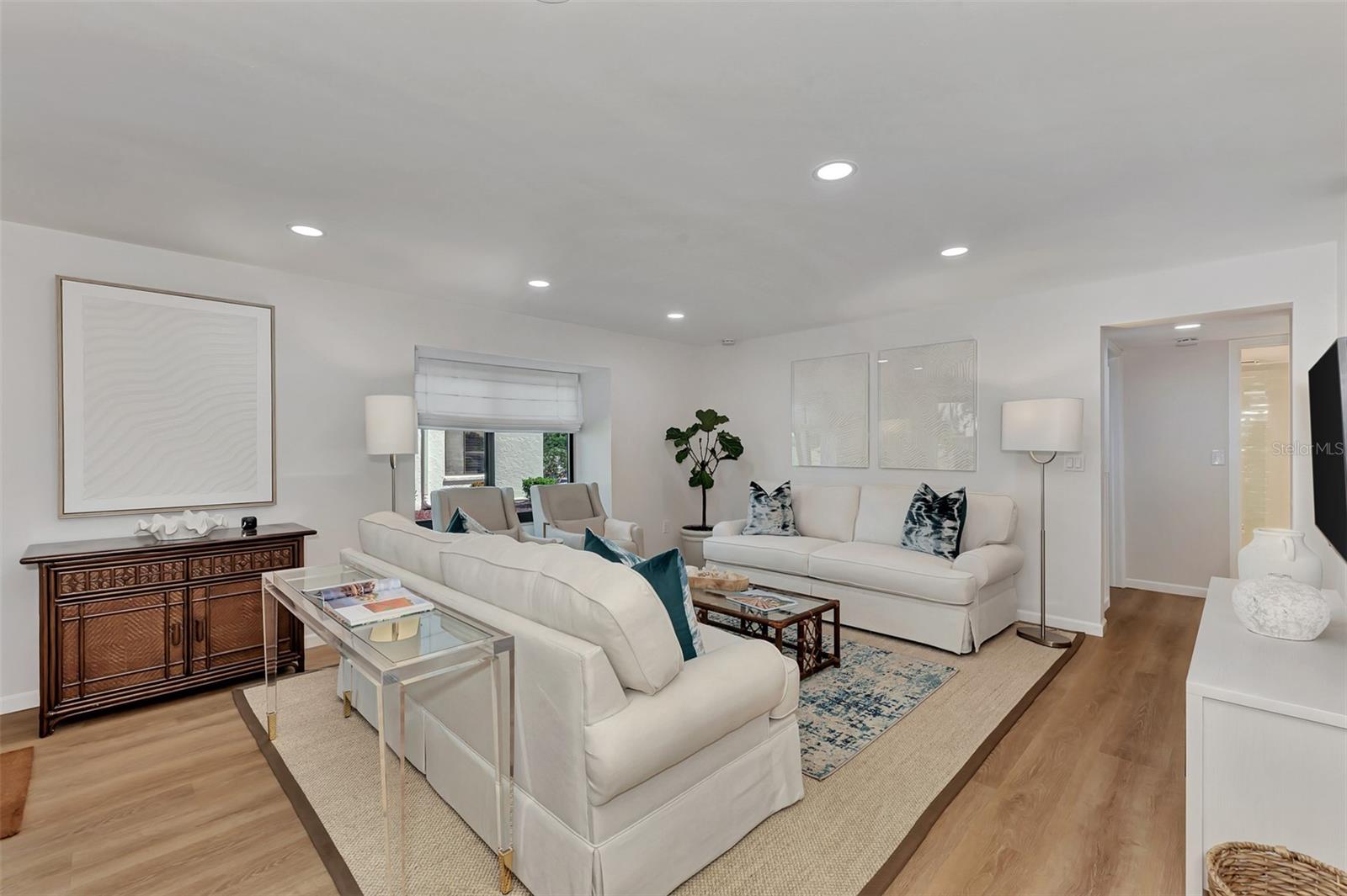 Image 8 of 66 For 2950 Beach Road A315