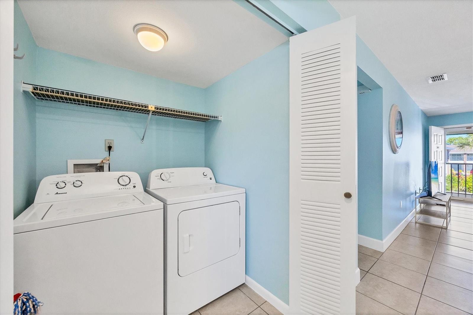 Image 19 of 44 For 1531 Placida Road 202