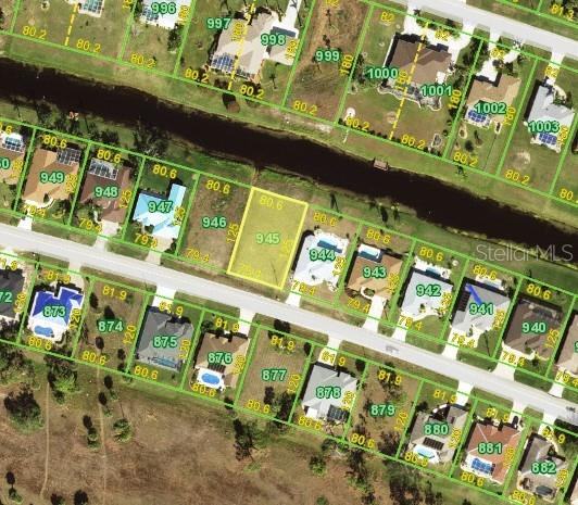 Image 3 of 100 For 601 Rotonda Circle