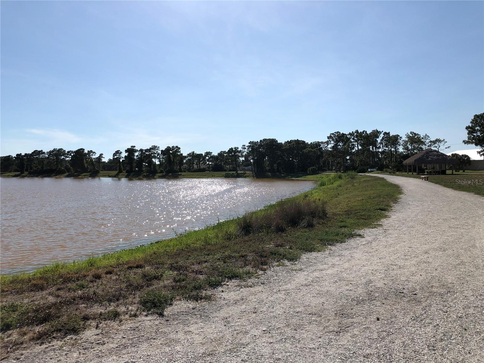 Image 9 of 100 For 601 Rotonda Circle