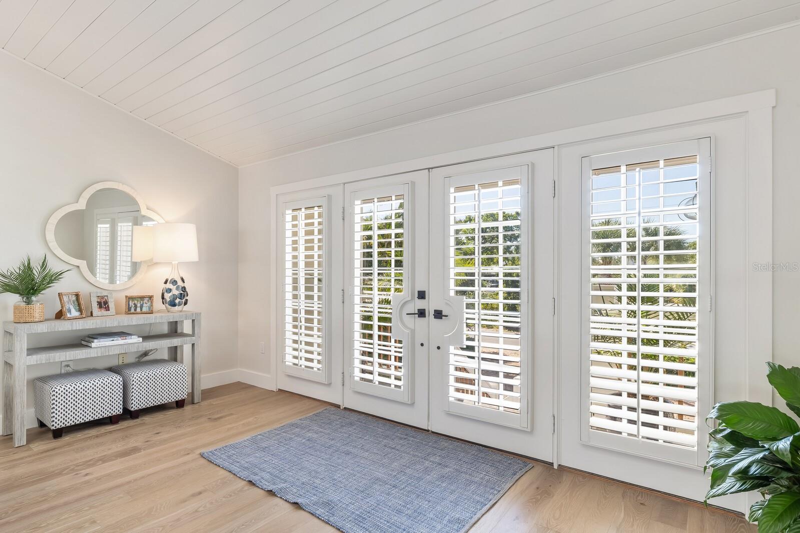 Image 3 of 38 For 161 1st Street E