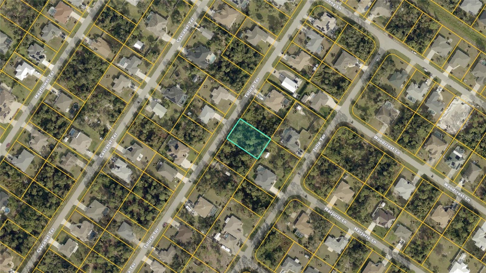 Image 4 of 19 For Toluca Terrace Lot 10 & 1