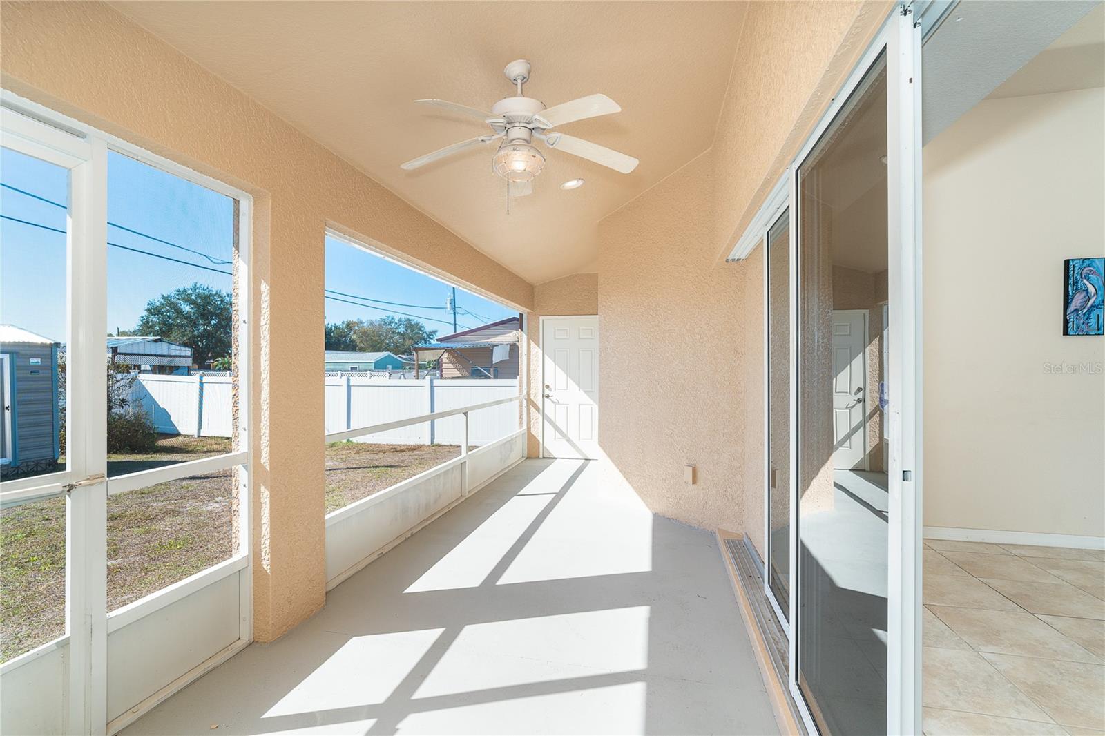 Image 10 of 34 For 521 Grove Avenue Nw