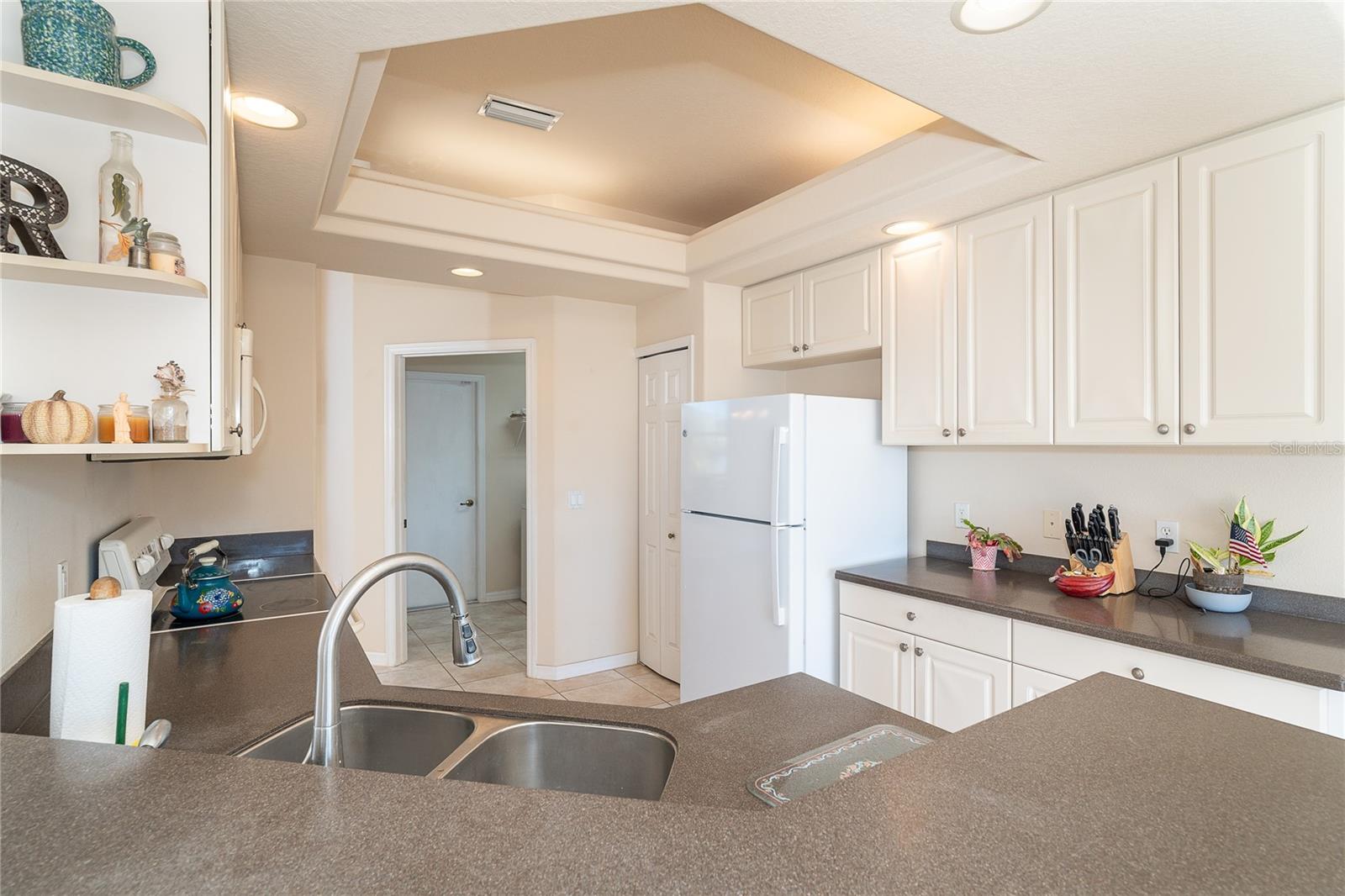 Image 20 of 34 For 521 Grove Avenue Nw