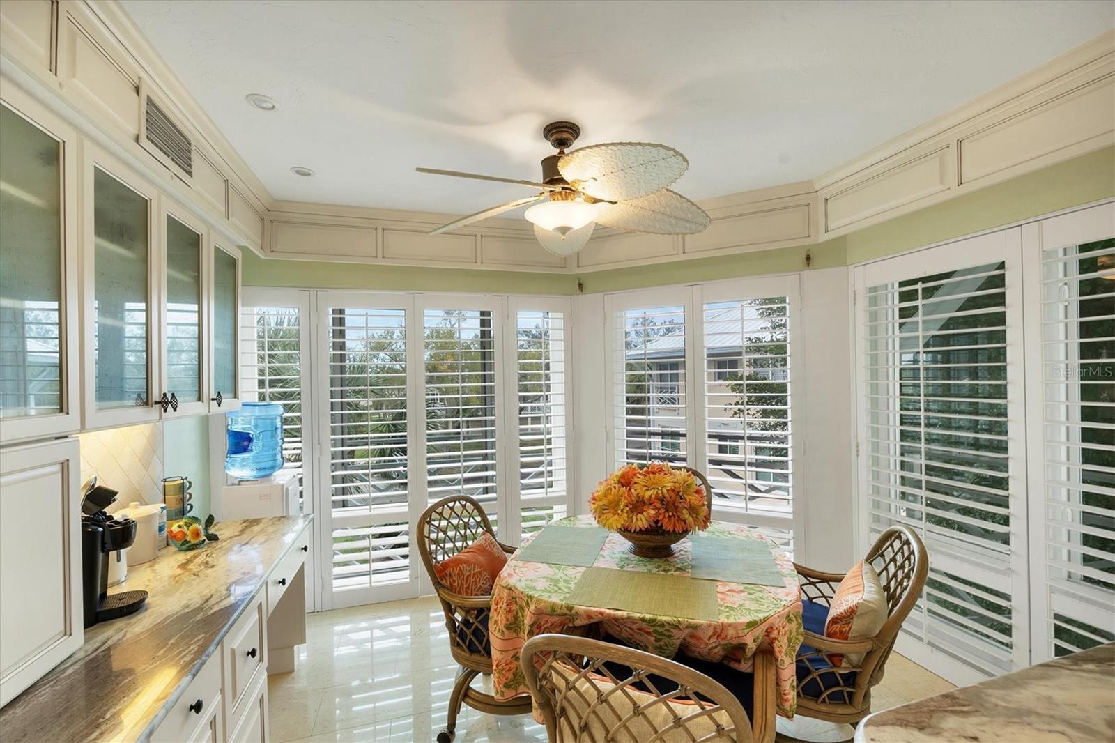 Image 21 of 63 For 11000 Placida Road 2103